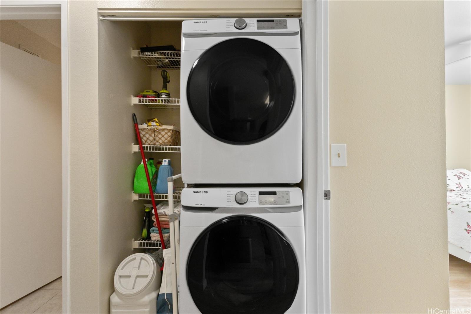 95-794 Wikao Street townhouse # Q104, Mililani, Hawaii - photo 5 of 24