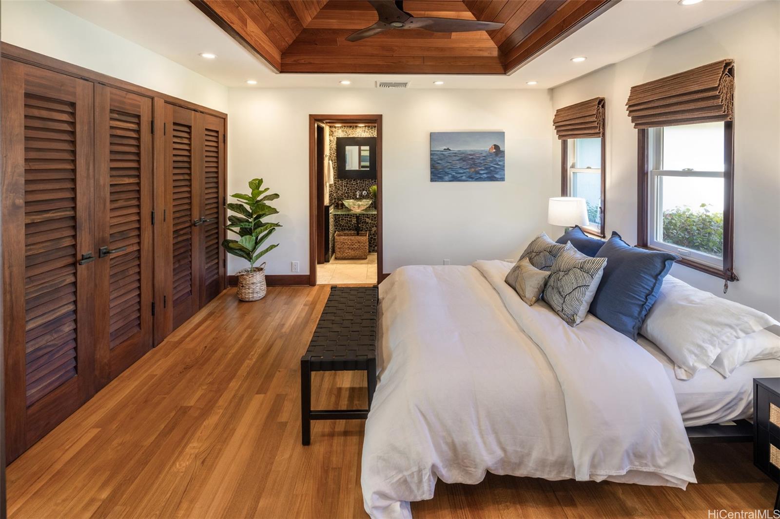 958  Mokulua Drive Lanikai, Kailua home - photo 19 of 25