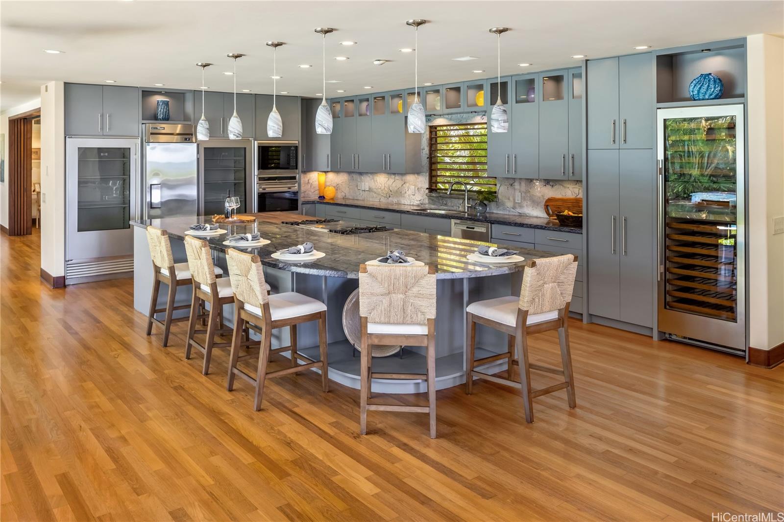 958  Mokulua Drive Lanikai, Kailua home - photo 8 of 25