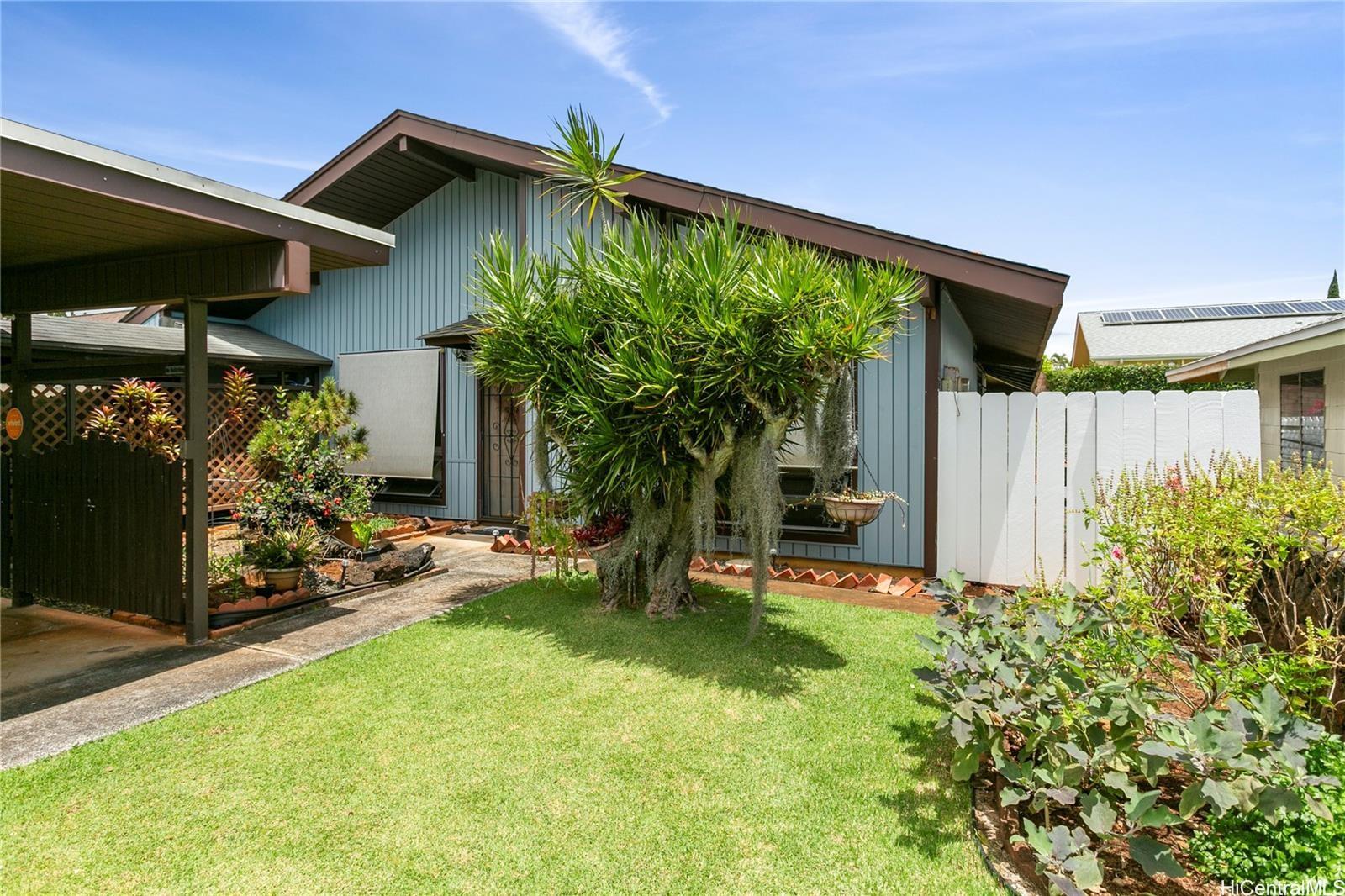 95-801  Makaunulau Street Mililani Area, Central home - photo 10 of 13