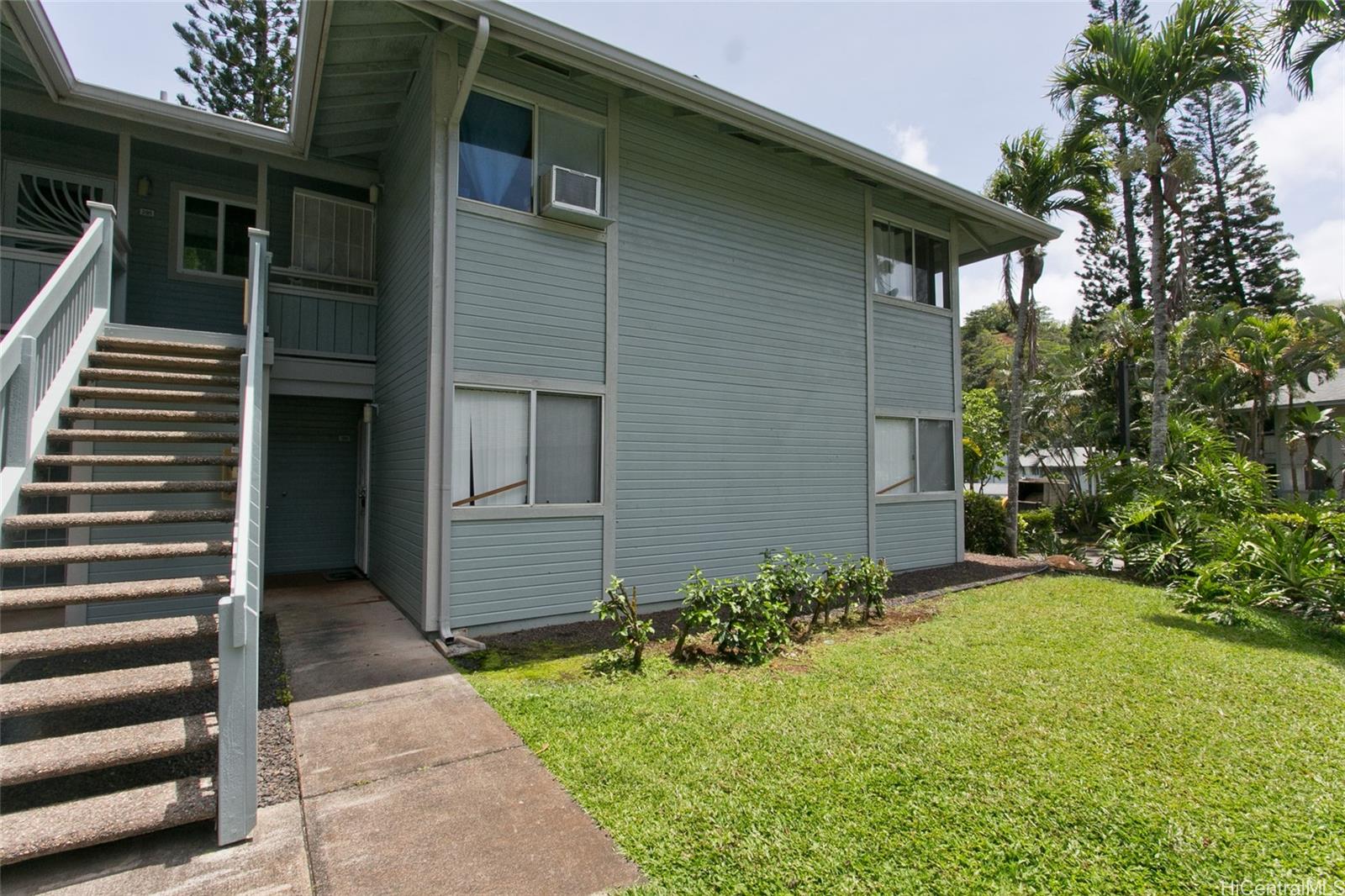 95-802 Wikao Street Mililani - Rental - photo 2 of 17