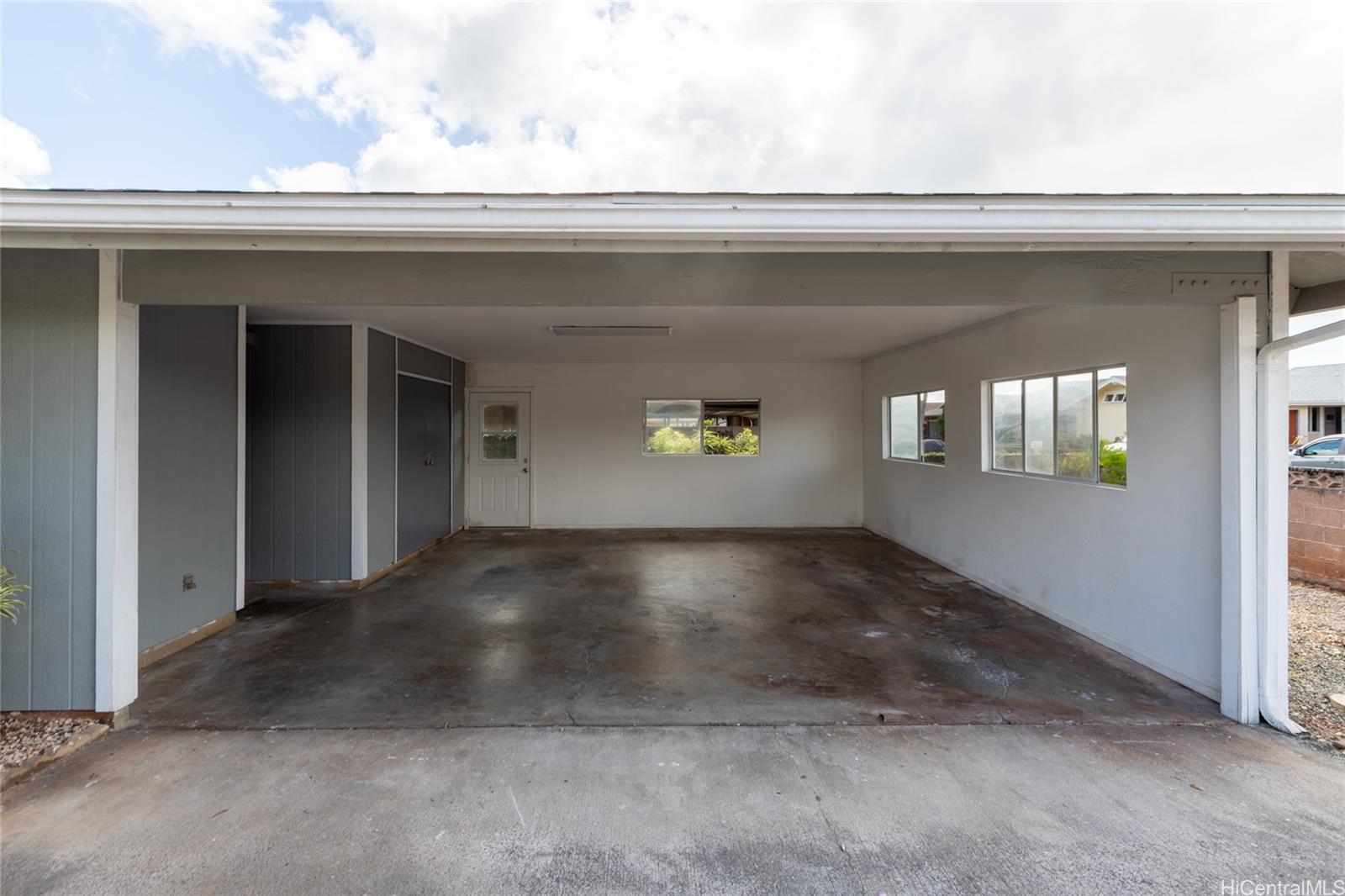 95-826  Paikauhale Street Mililani Area, Central home - photo 18 of 25