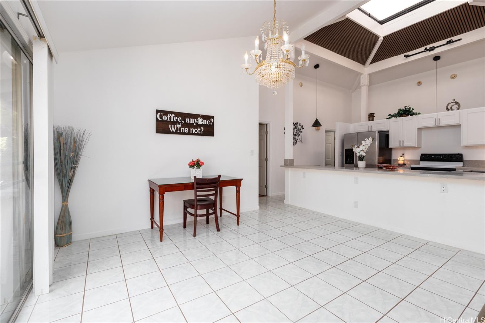 95-826  Paikauhale Street Mililani Area, Central home - photo 7 of 25