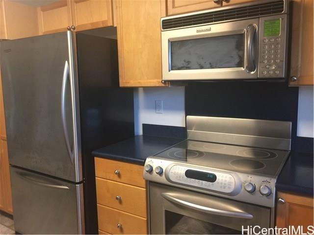 95-923 Ukuwai St Mililani - Rental - photo 5 of 17