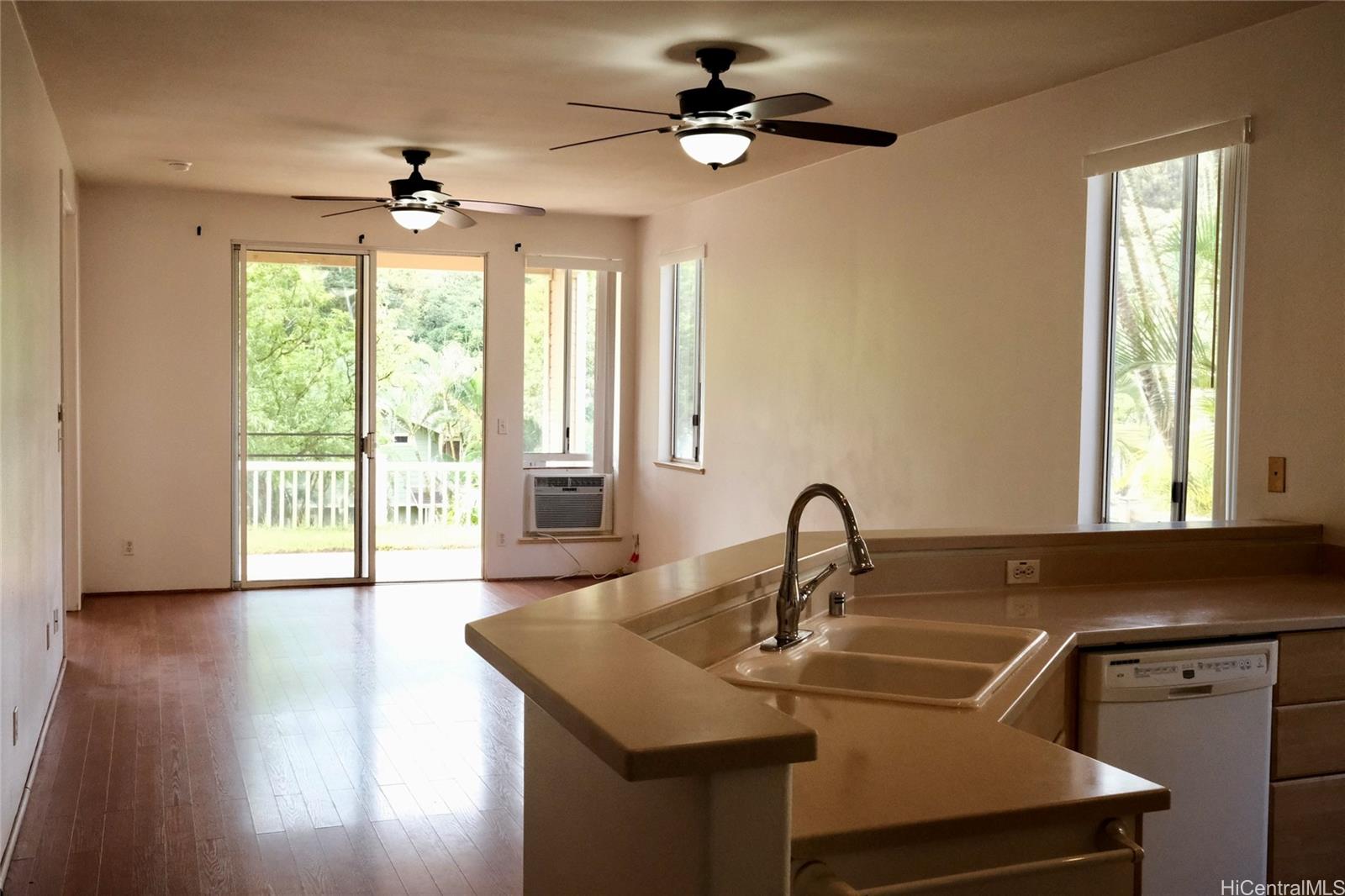 95-936  Wikao Street Launani Valley, Central home - photo 3 of 23