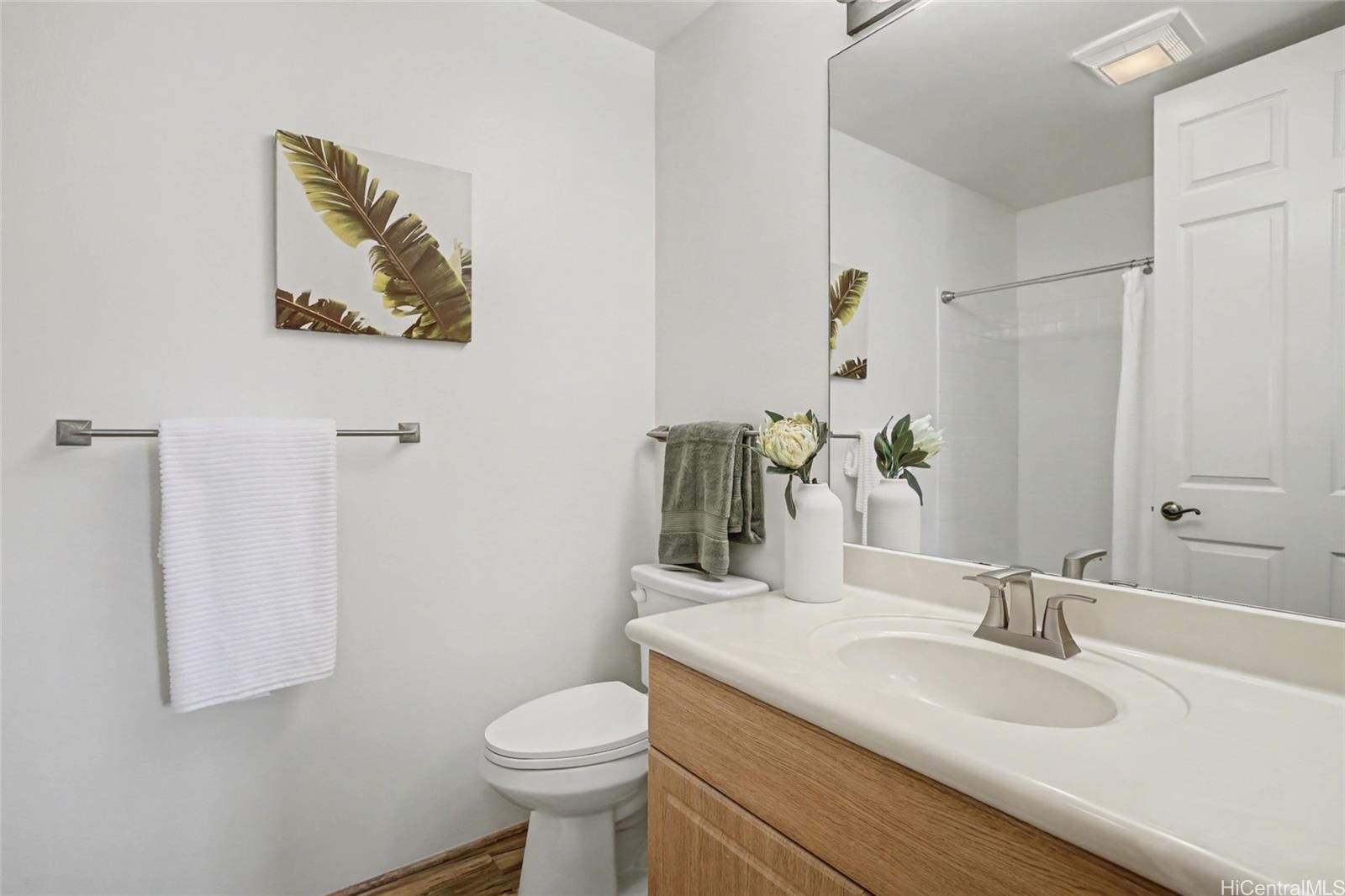 Terraces At Launani Valley condo # E304, Honolulu, Hawaii - photo 12 of 24