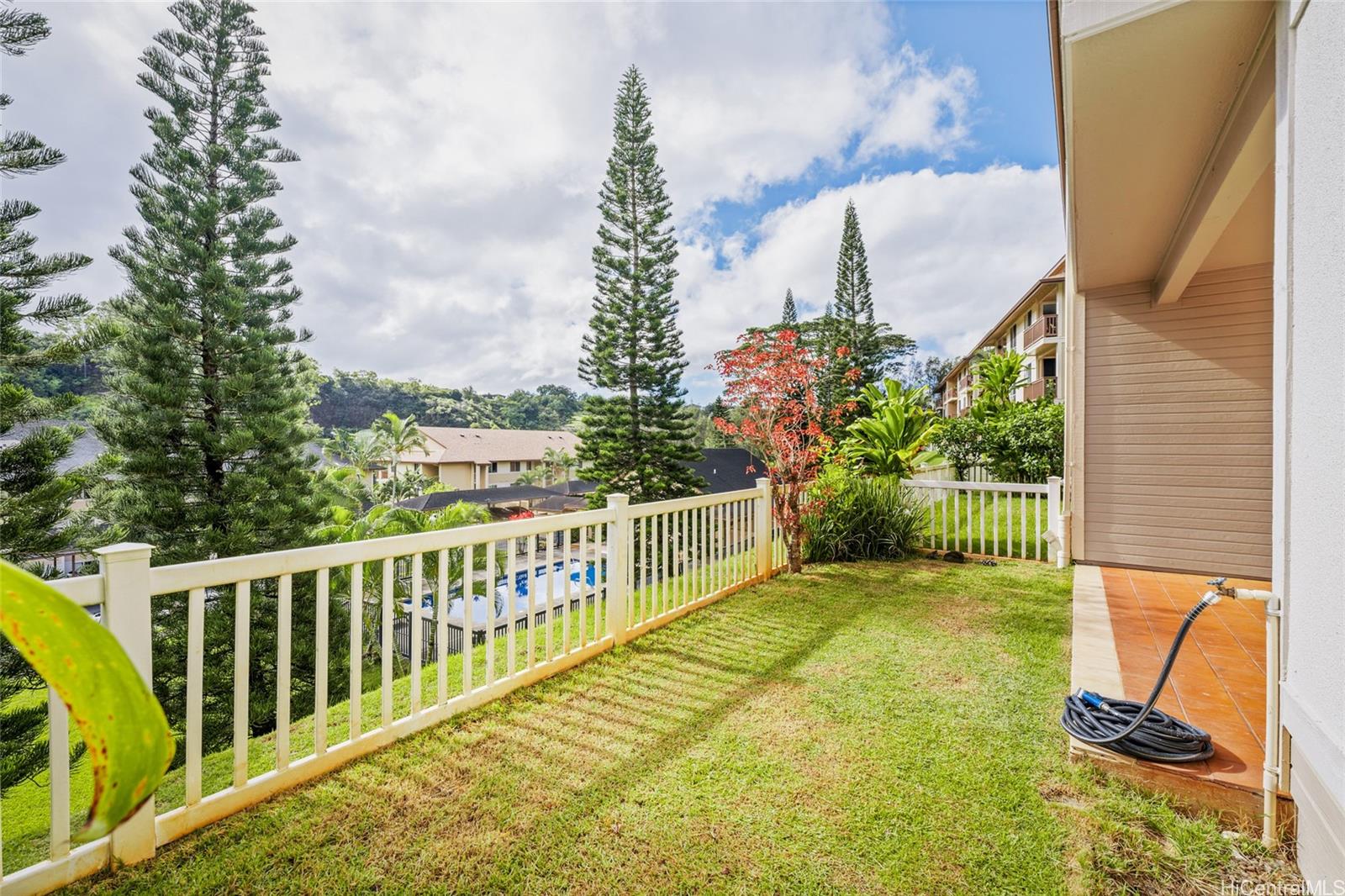 95-968 Wikao St Mililani - Rental - photo 14 of 17