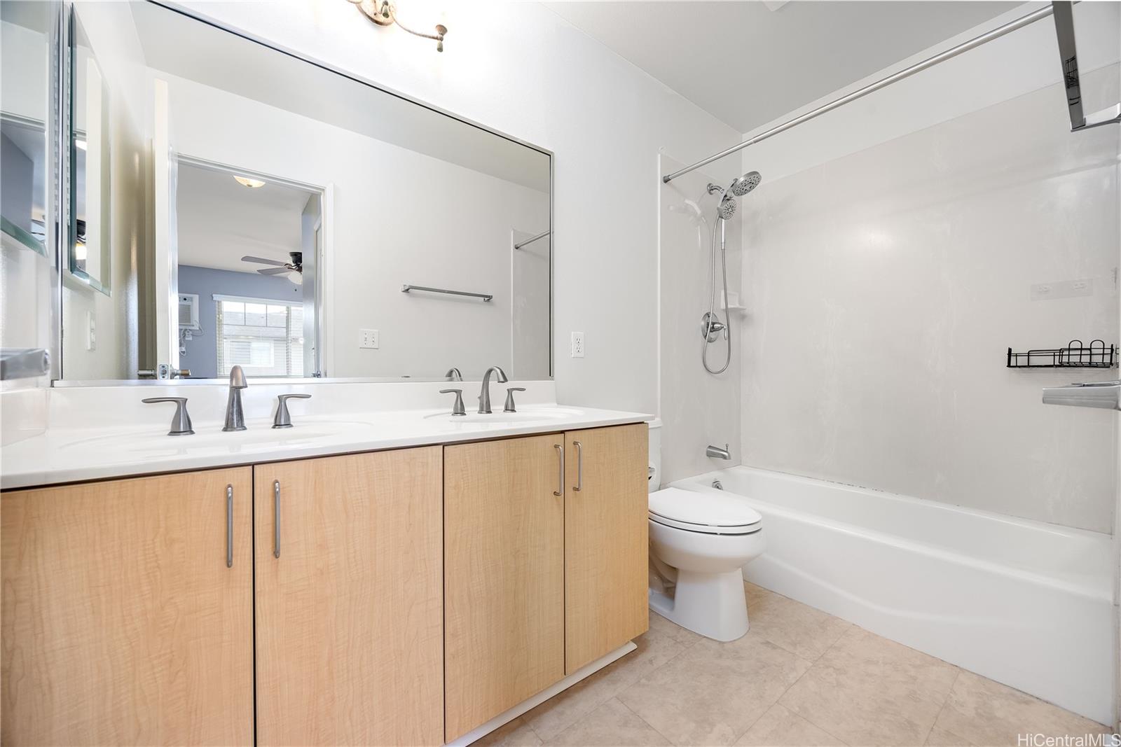 95-969 Ukuwai Street townhouse # 3407, Mililani, Hawaii - photo 13 of 25