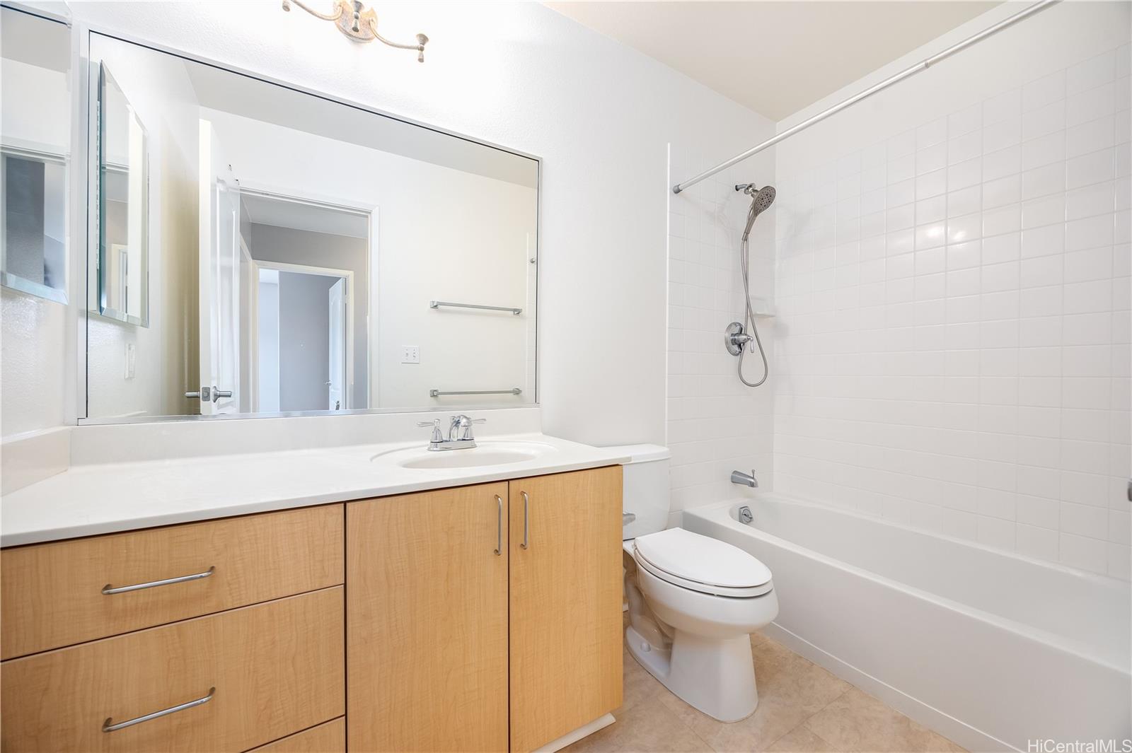 95-969 Ukuwai Street townhouse # 3407, Mililani, Hawaii - photo 18 of 25