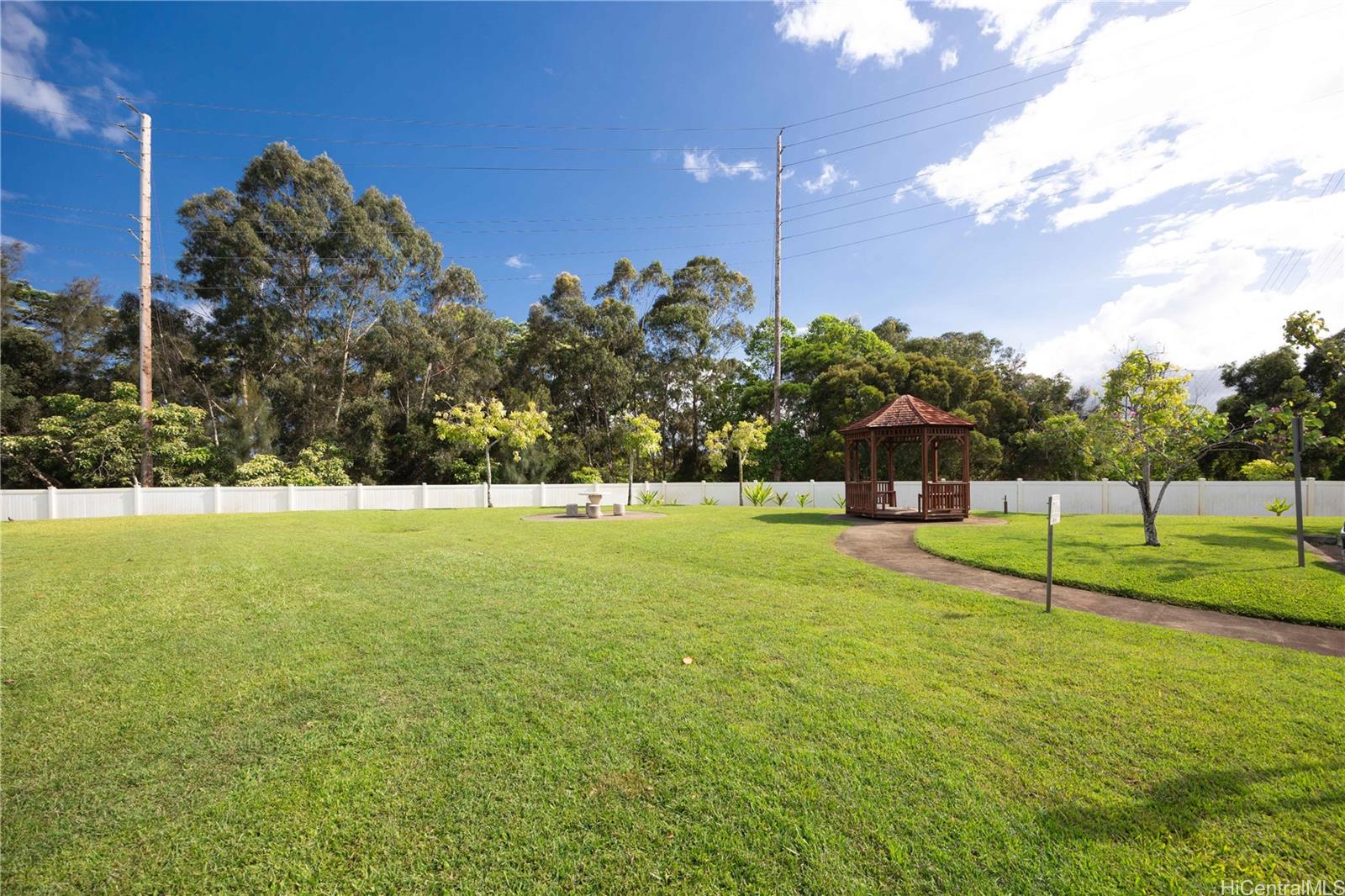 95-969 Ukuwai Street townhouse # 3407, Mililani, Hawaii - photo 24 of 25