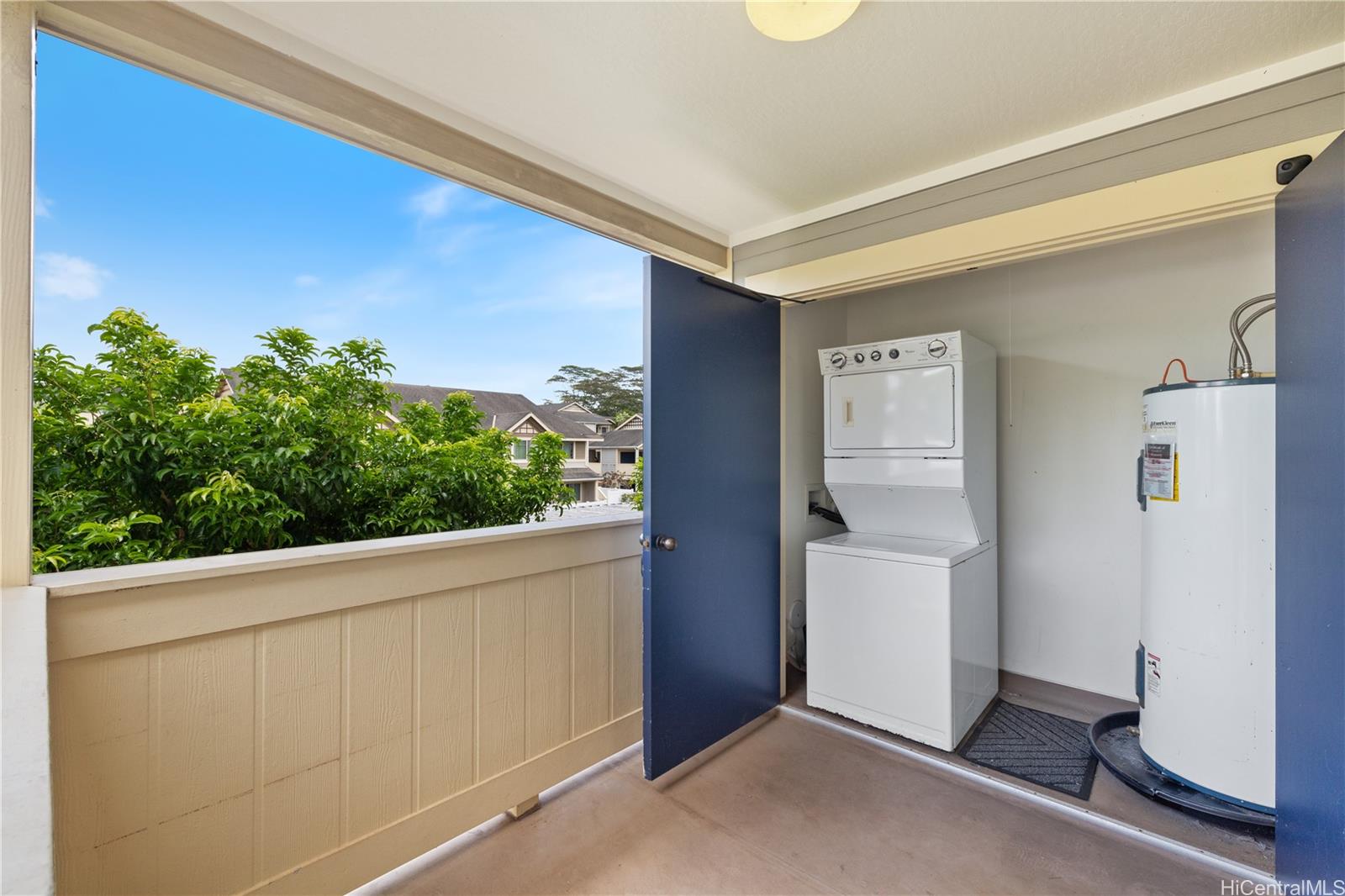 MTA townhouse # 906, Mililani, Hawaii - photo 12 of 15