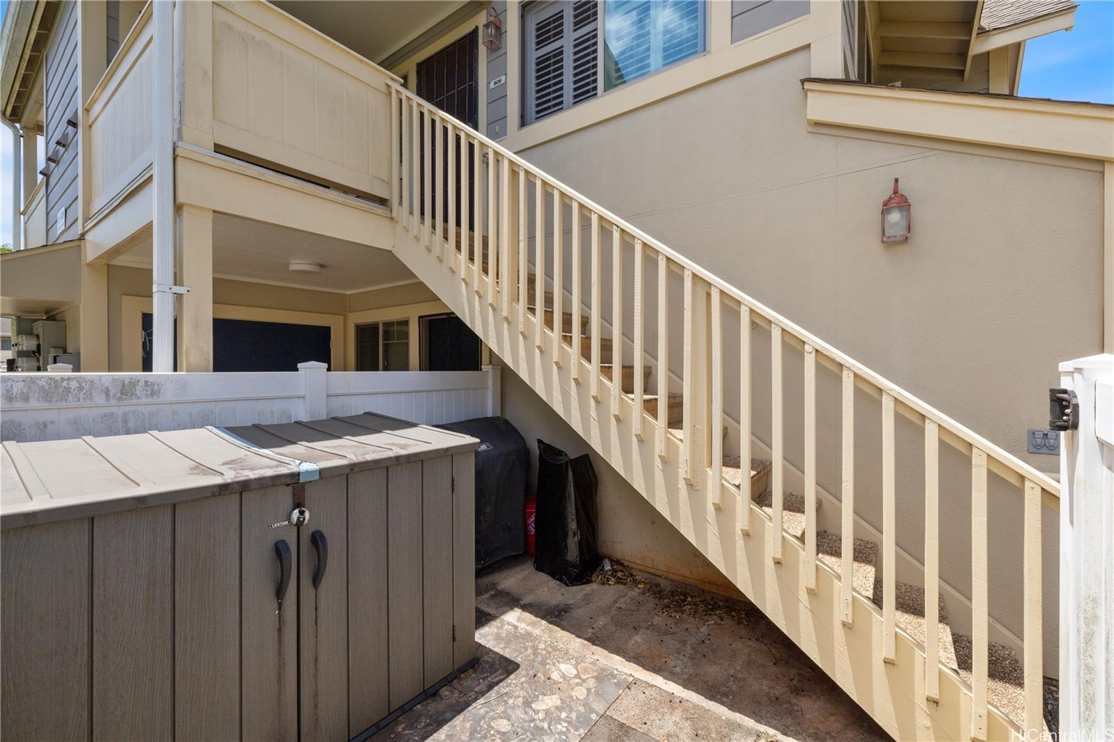 MTA townhouse # 906, Mililani, Hawaii - photo 13 of 15