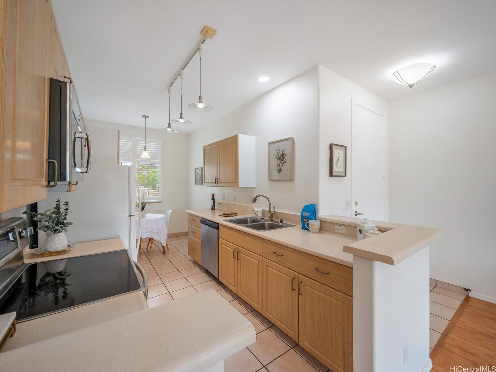 Terraces At Launani Valley condo # L203, Mililani, Hawaii - photo 6 of 25