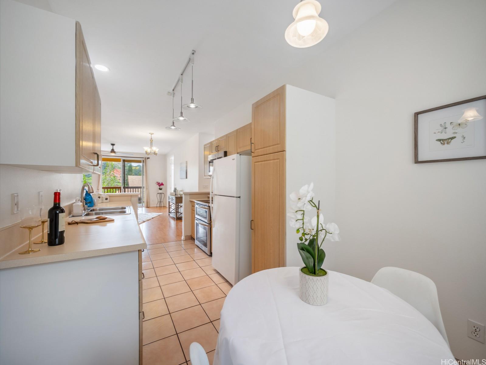 Terraces At Launani Valley condo # L203, Mililani, Hawaii - photo 8 of 25