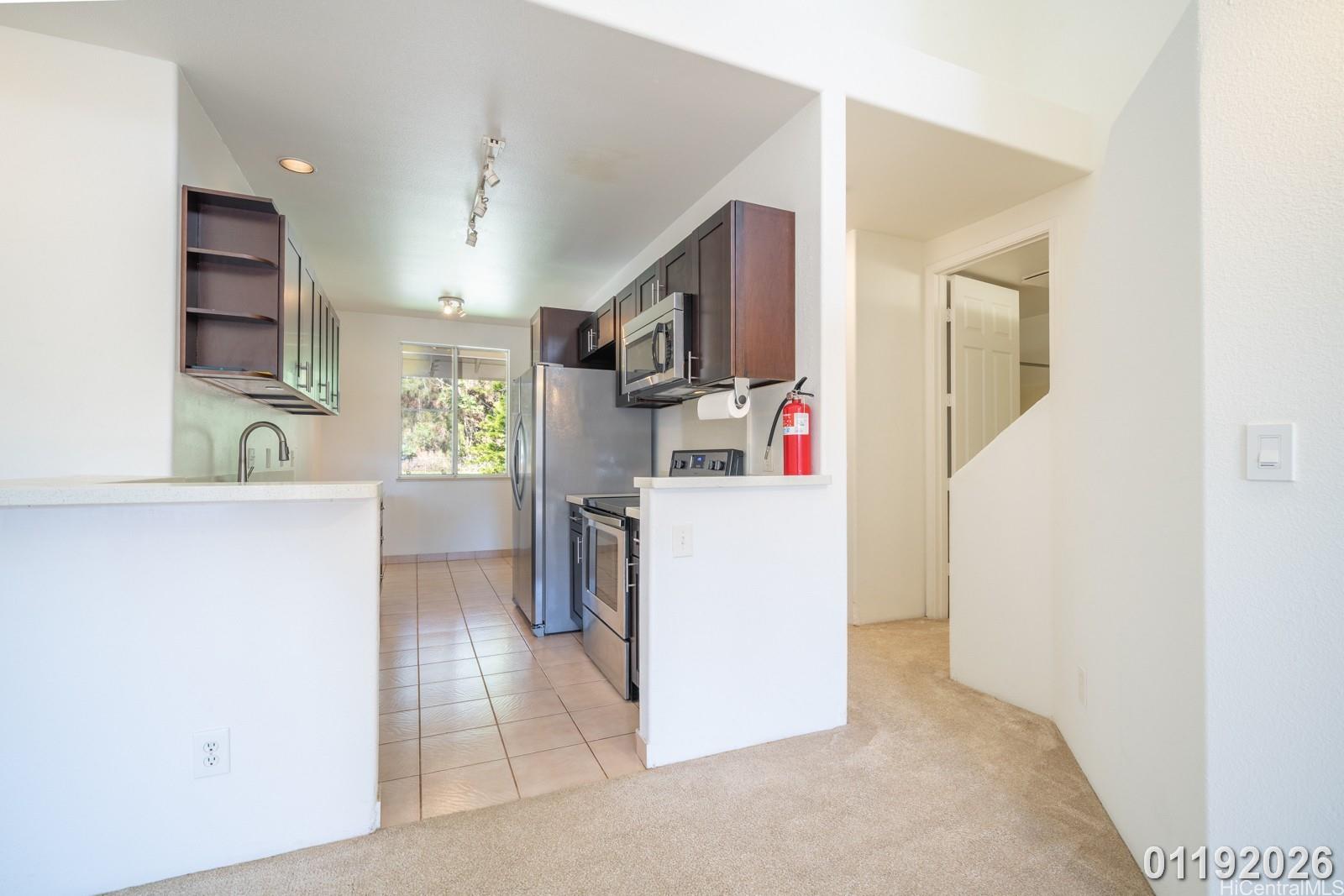 95-982 Wikao St Mililani - Rental - photo 9 of 25