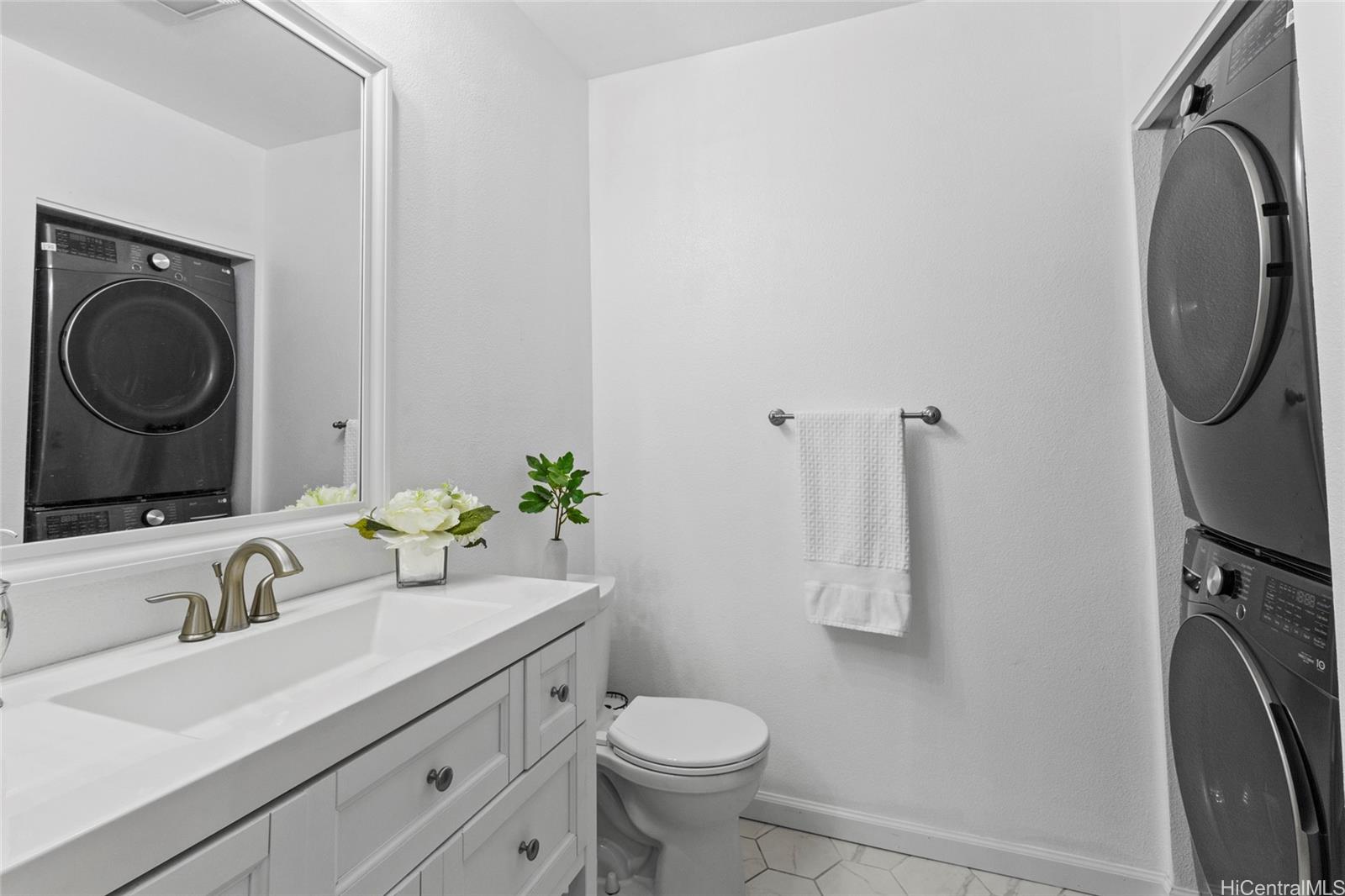 Terraces At Launani Valley condo # P203, Mililani, Hawaii - photo 14 of 22