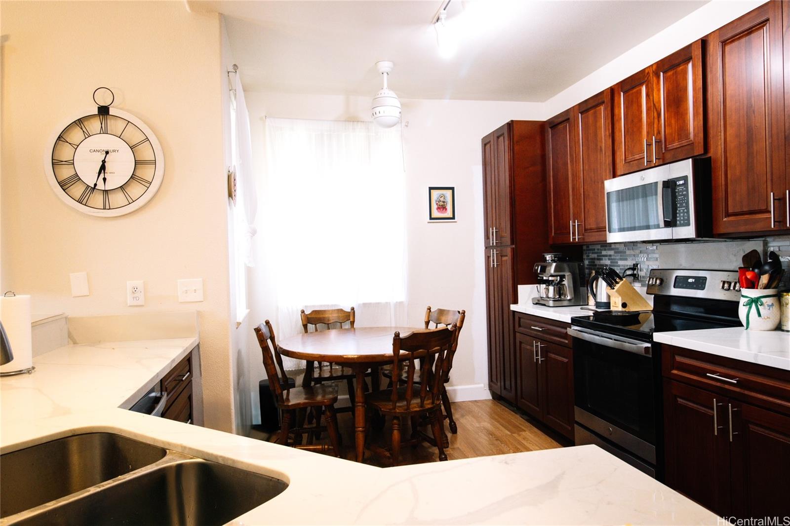 95-996 Wikao Street Mililani - Rental - photo 2 of 24