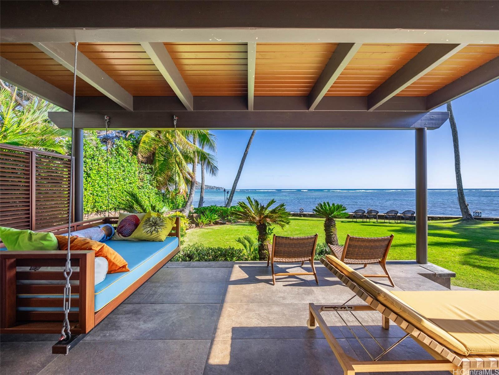 96  Niuiki Cir Niu Beach, Diamond Head home - photo 17 of 25