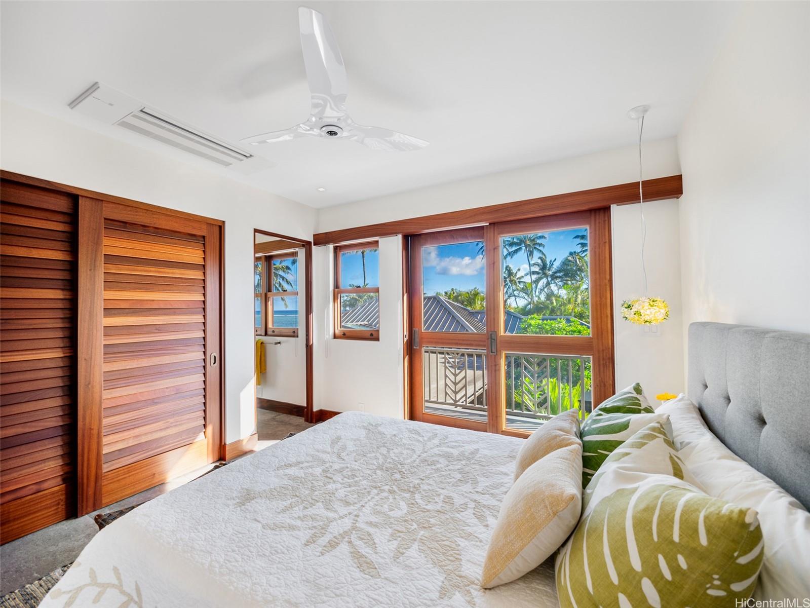 96  Niuiki Cir Niu Beach, Diamond Head home - photo 22 of 25