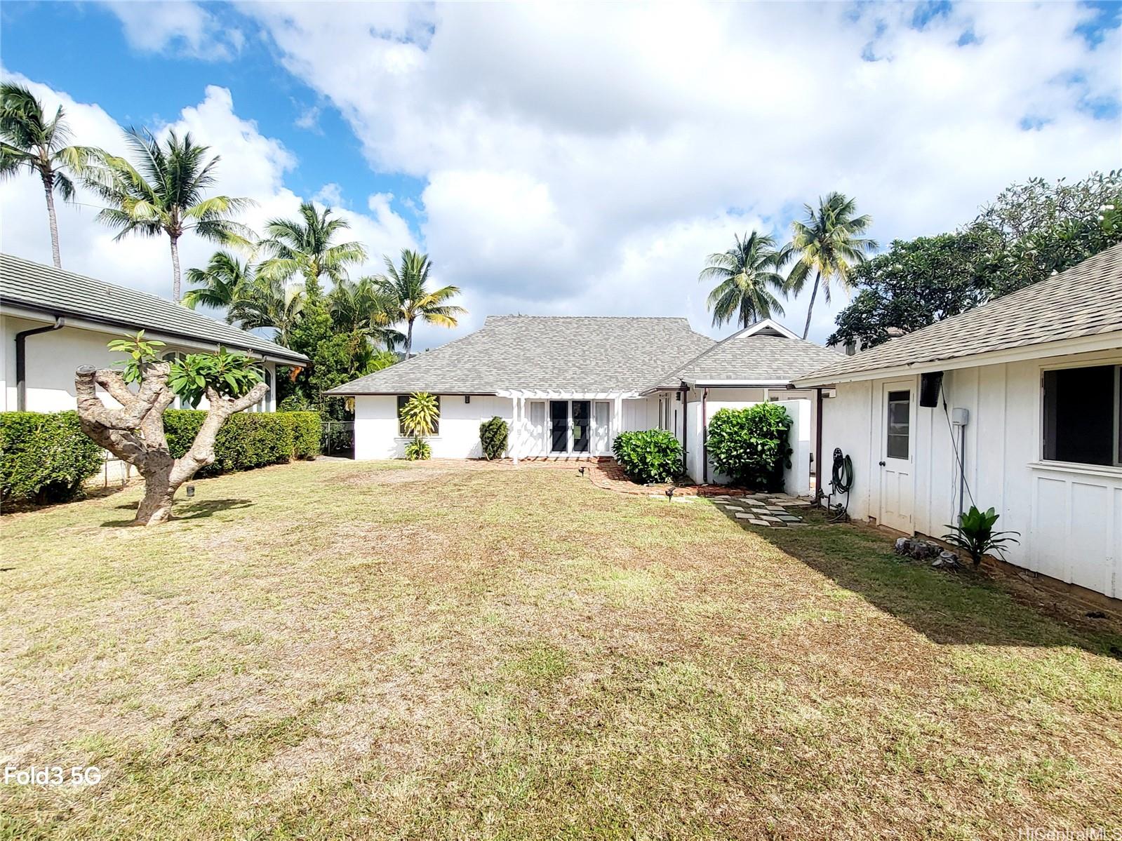 961 Kealaolu Ave Honolulu - Rental - photo 2 of 25