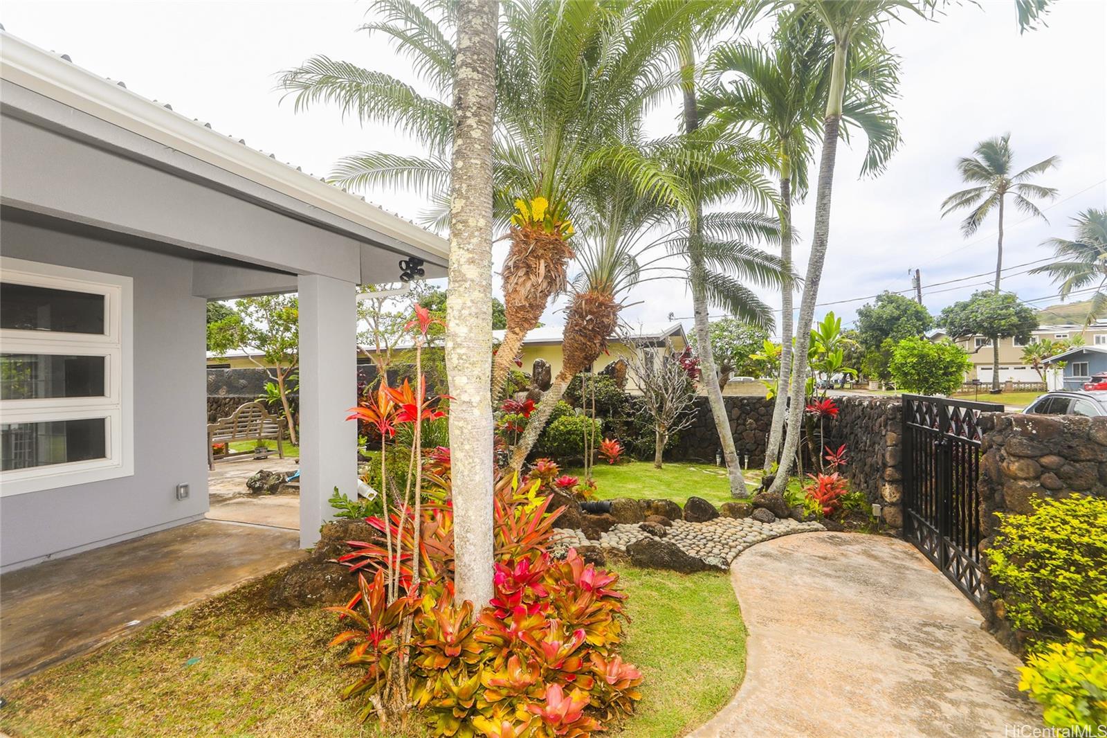 962  Alahaki Street Enchanted Lake, Kailua home - photo 19 of 25