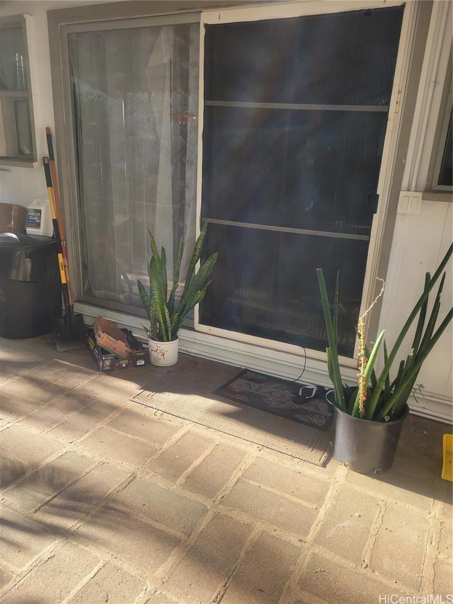 962 Spencer Street Honolulu - Multi-family - photo 7 of 10