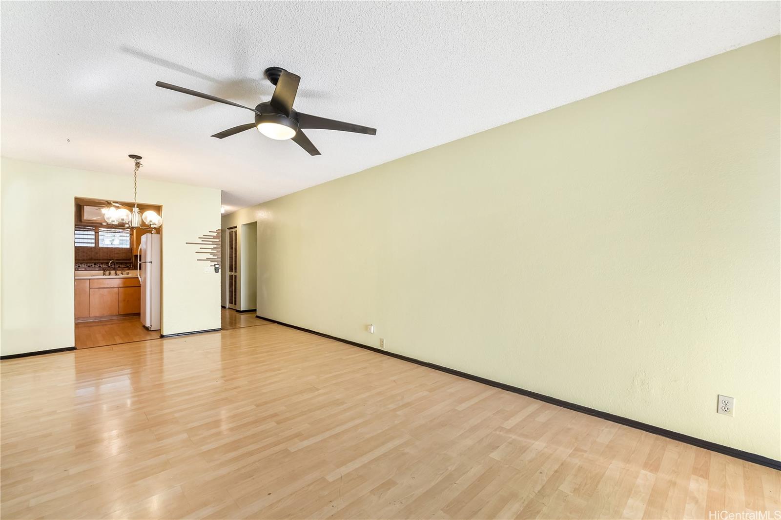 96-214 Waiawa Road townhouse # 85, Pearl City, Hawaii - photo 3 of 10