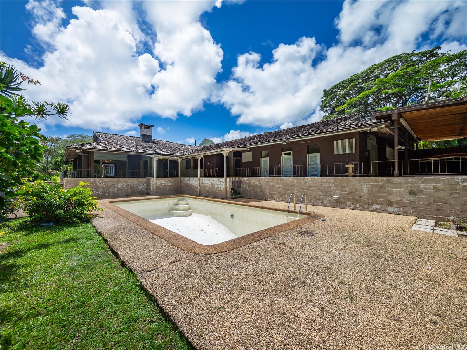 969  Auloa Road Govt/ag, Kailua home - photo 21 of 25