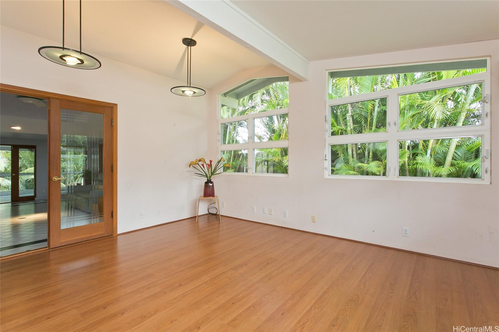 969  Lunahooko Place Maunawili, Kailua home - photo 4 of 25