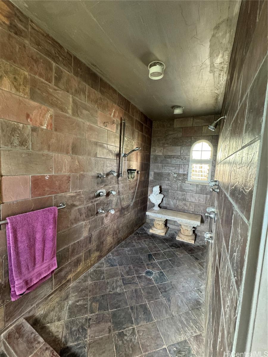 97  Moaniala Place Hawaii Loa Ridge, Diamond Head home - photo 13 of 25