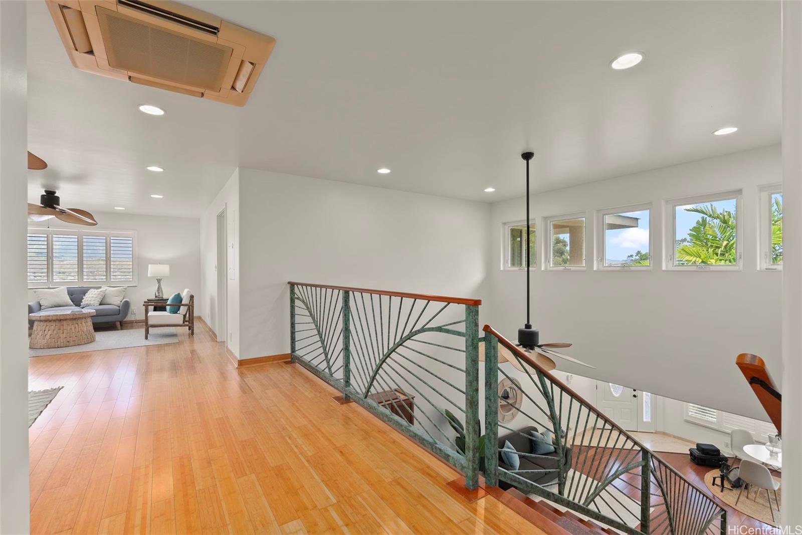 976  Kalawai Place Enchanted Lake, Kailua home - photo 13 of 25