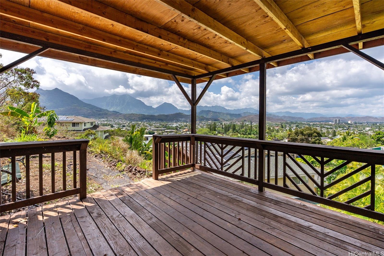 976  Kalawai Place Enchanted Lake, Kailua home - photo 23 of 25