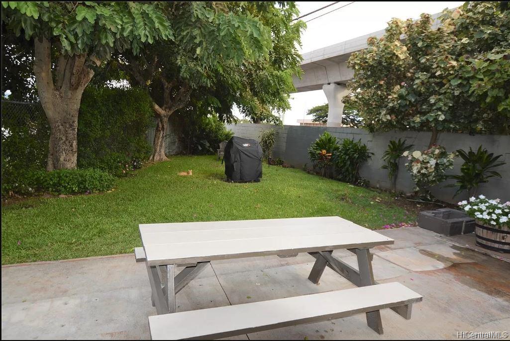 98 Kamehameha Hwy 211 Aiea Hawaii Rental