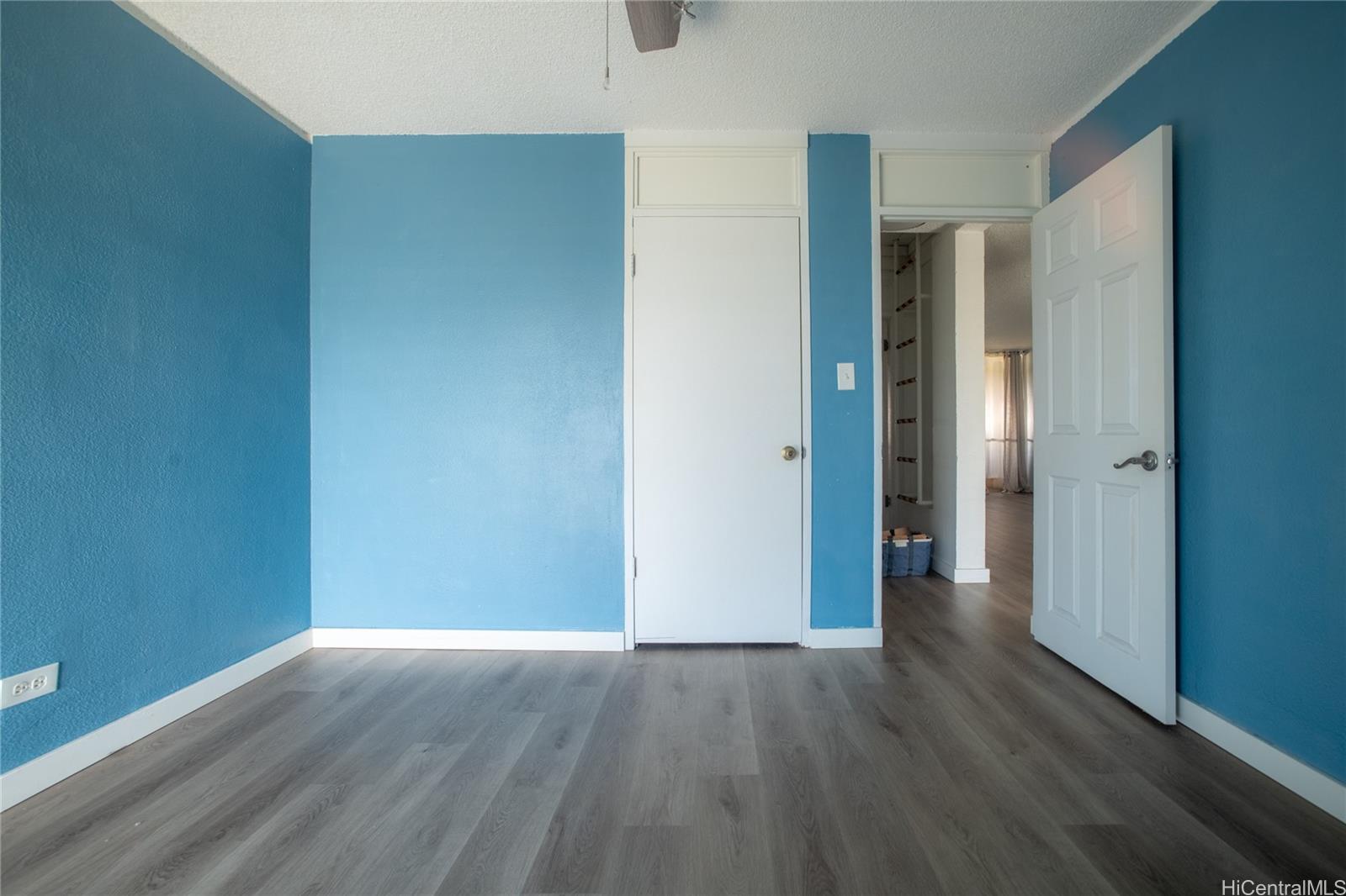 Pearlridge Sunset condo # C9, Aiea, Hawaii - photo 4 of 22