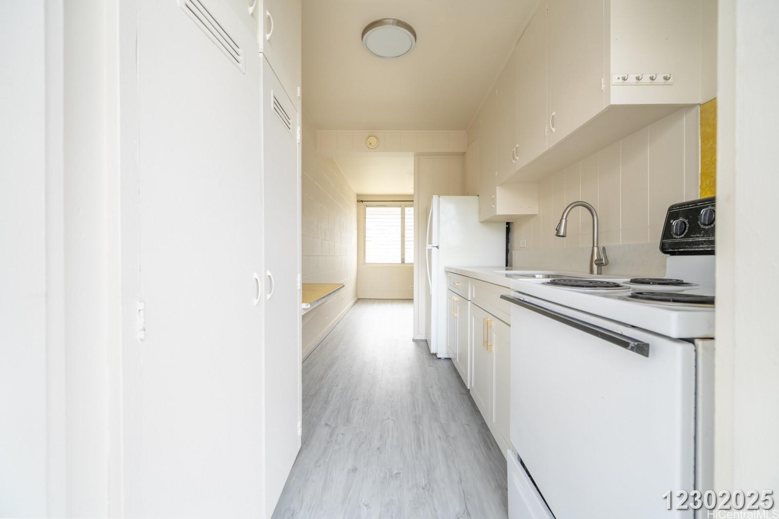 98-094 Kanuku Place Aiea - Rental - photo 12 of 20