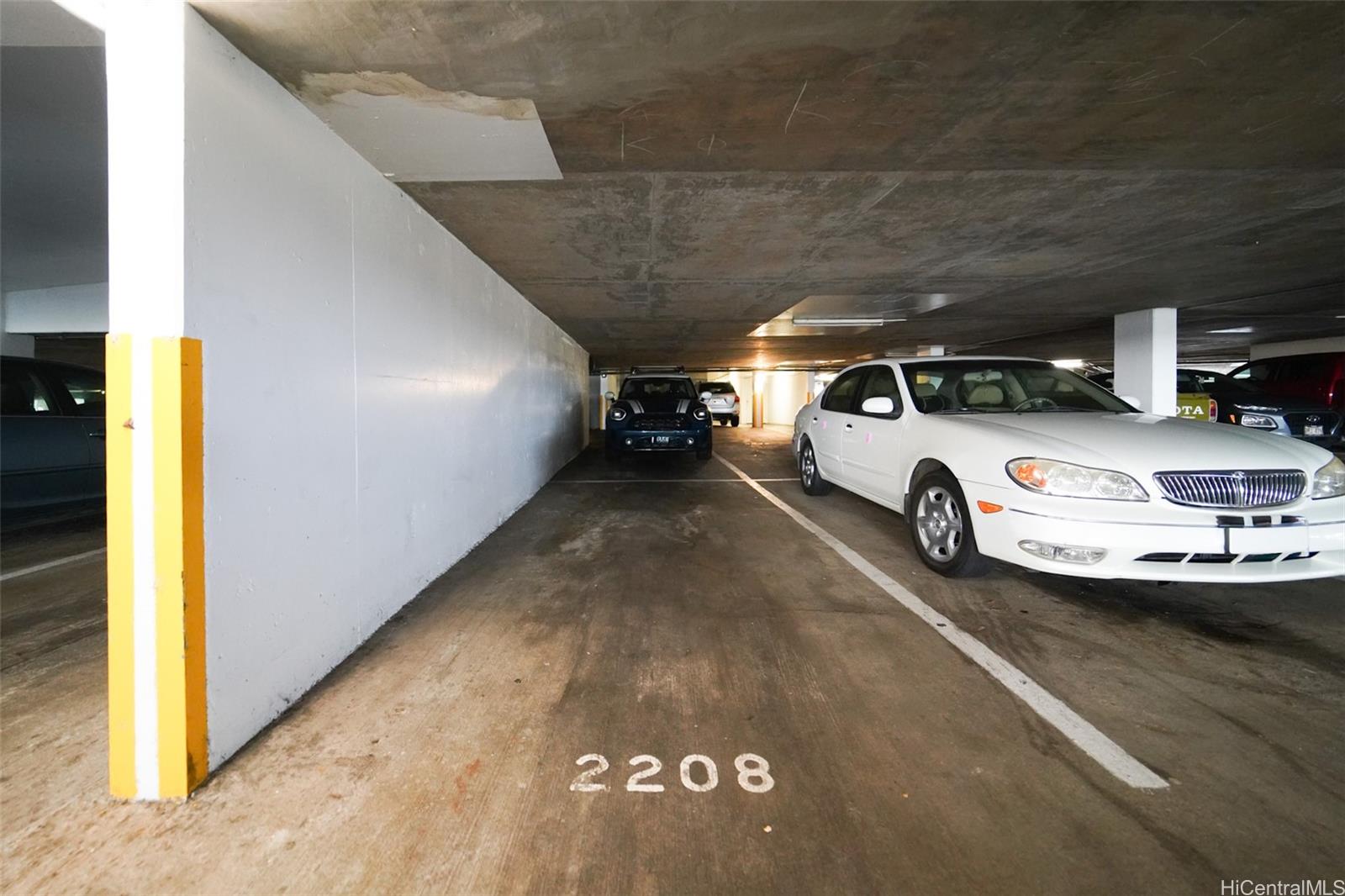 Lele Pono condo # 2208, Aiea, Hawaii - photo 23 of 25