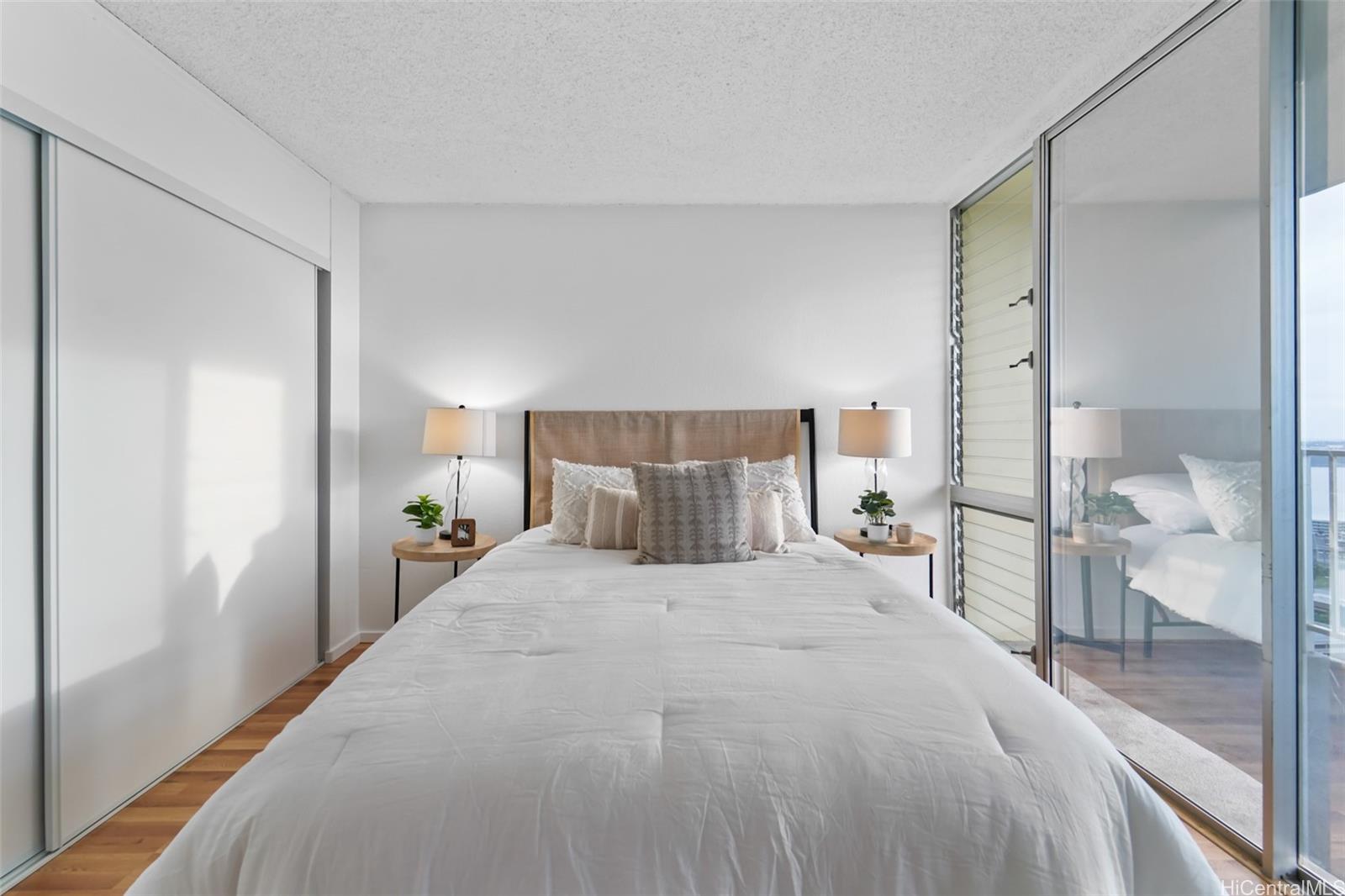 Lele Pono condo # 2208, Aiea, Hawaii - photo 6 of 25