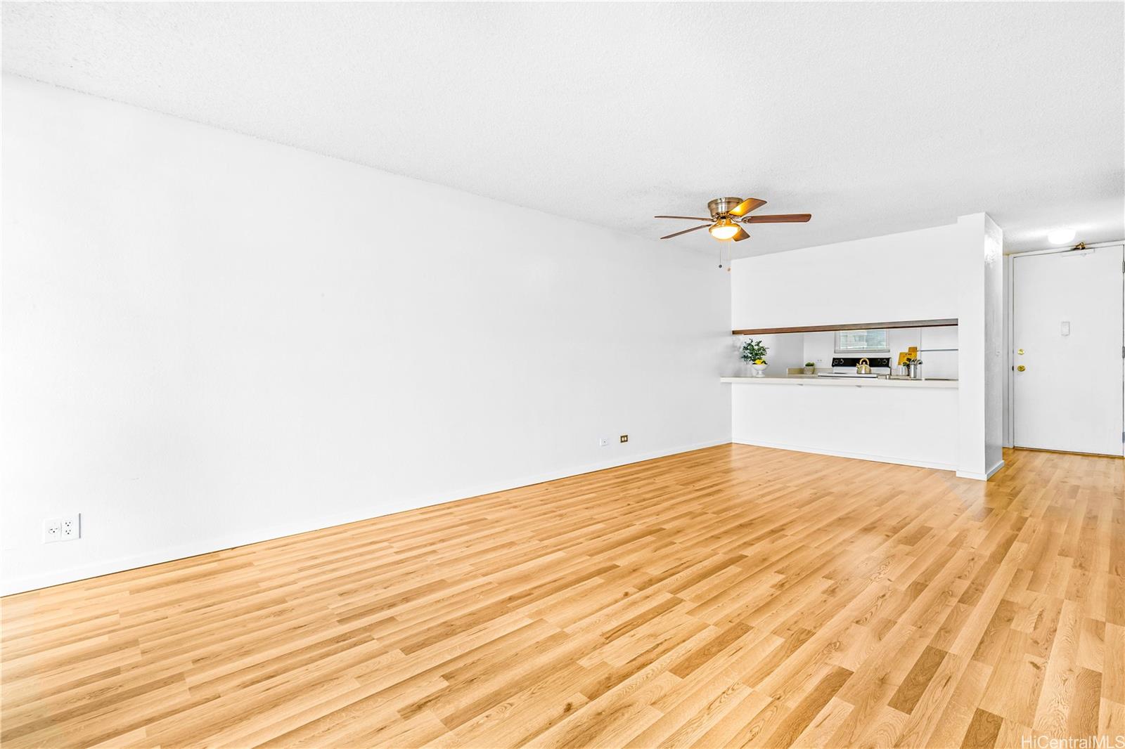 Lele Pono condo # 2208, Aiea, Hawaii - photo 4 of 25