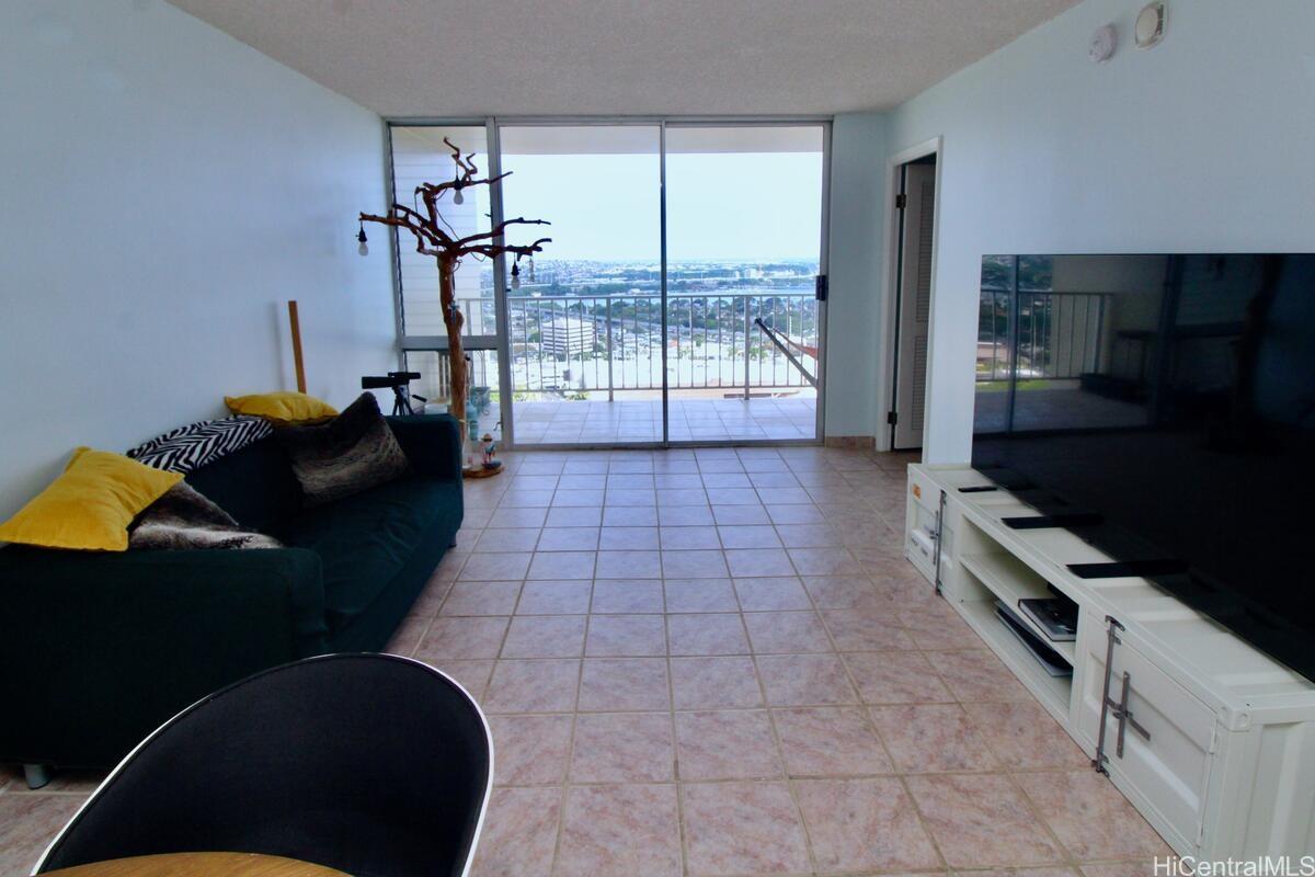 Lele Pono condo # 2702, Aiea, Hawaii - photo 4 of 23