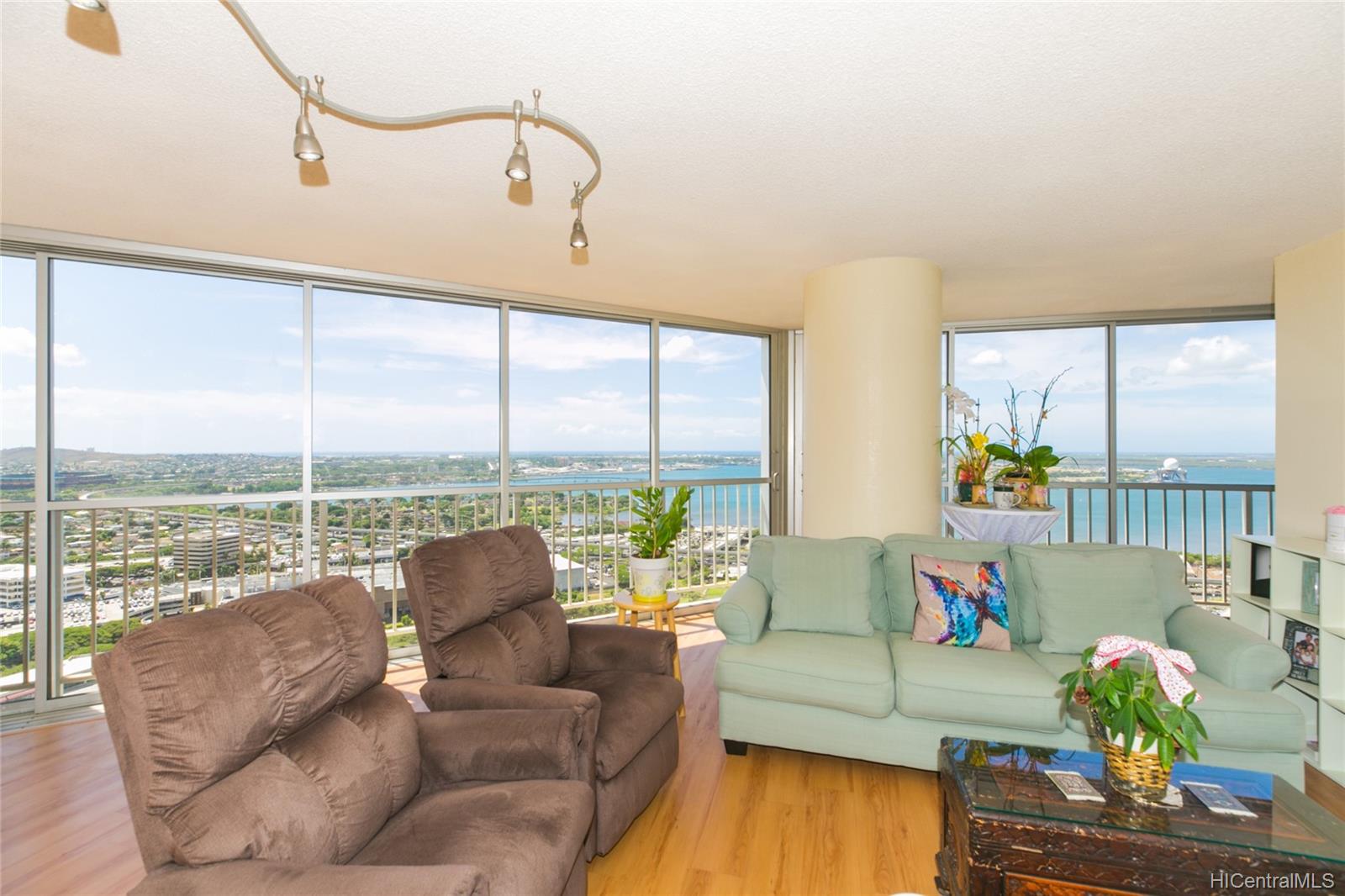 Lele Pono 3204, 98099 Uao Place, Aiea Pearlridge condo