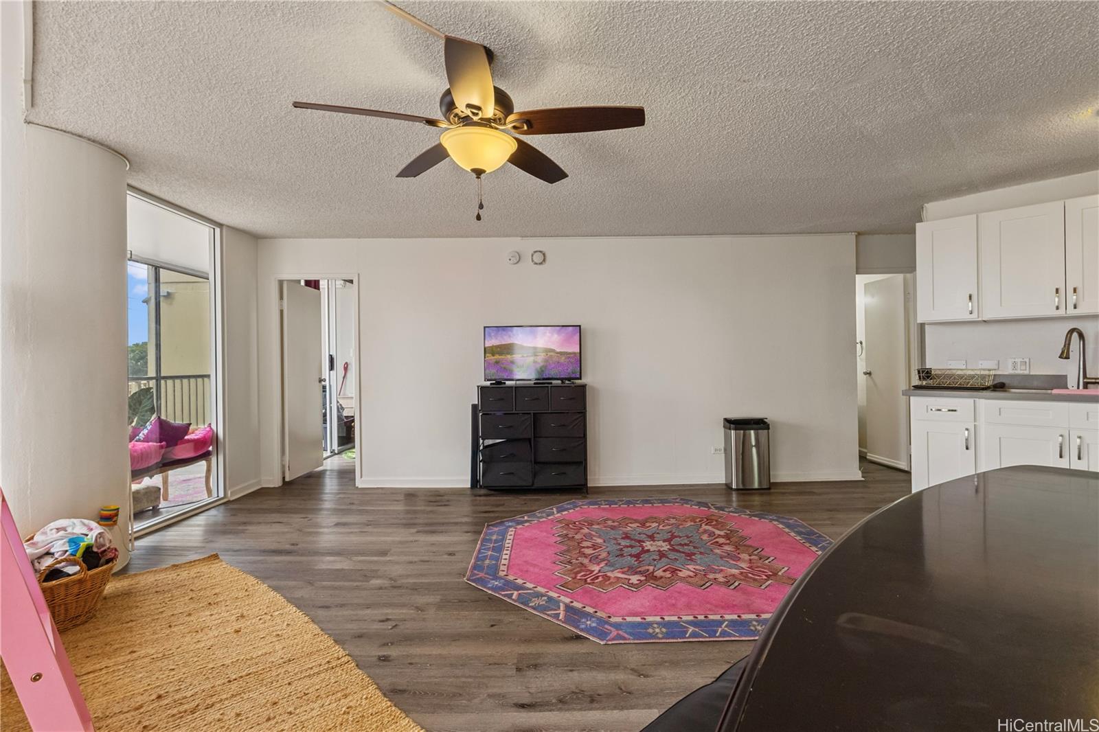 Lele Pono condo # 404, Aiea, Hawaii - photo 4 of 24