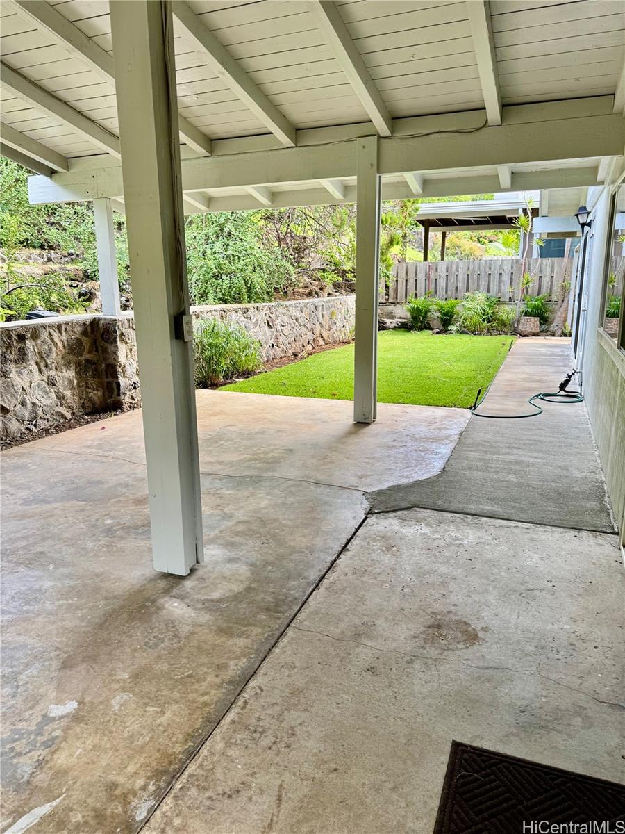 981 Wainiha St Honolulu - Rental - photo 19 of 24