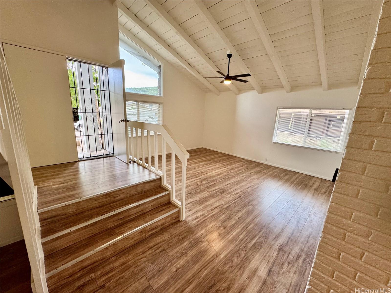 981 Wainiha St Honolulu - Rental - photo 3 of 24