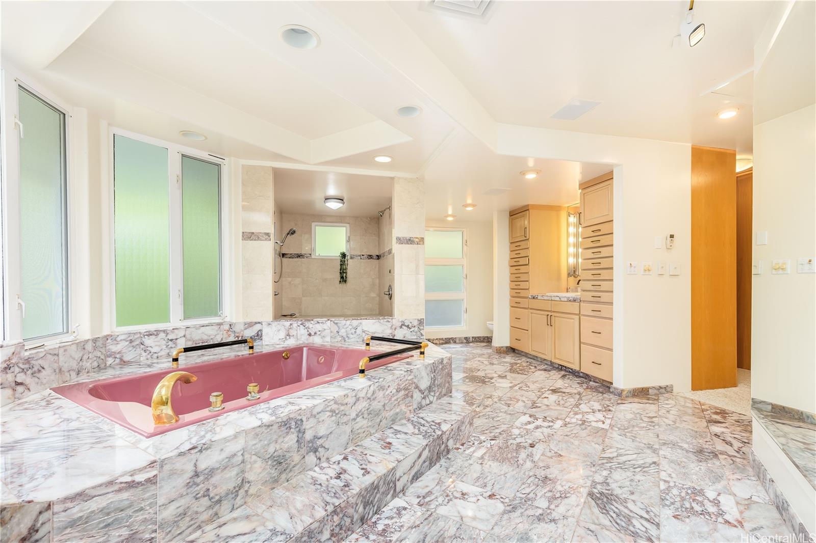 98-1024  Palula Way Pearlridge, PearlCity home - photo 11 of 24