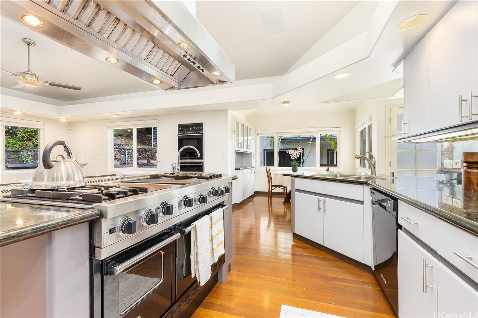 98-1024  Palula Way Pearlridge, PearlCity home - photo 6 of 24