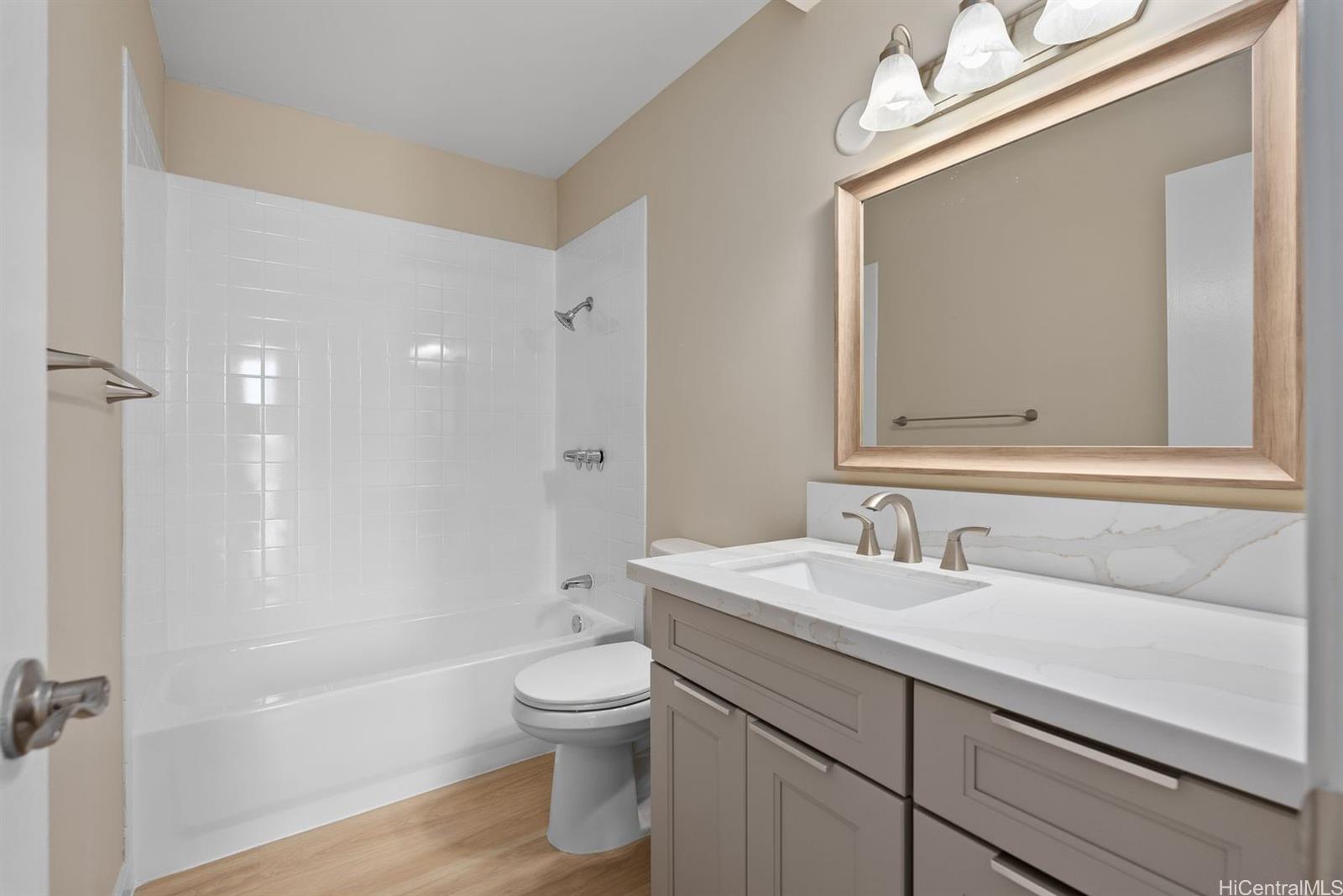 Pearl Ridge Gdns & Twr condo # 5-201, Aiea, Hawaii - photo 20 of 25