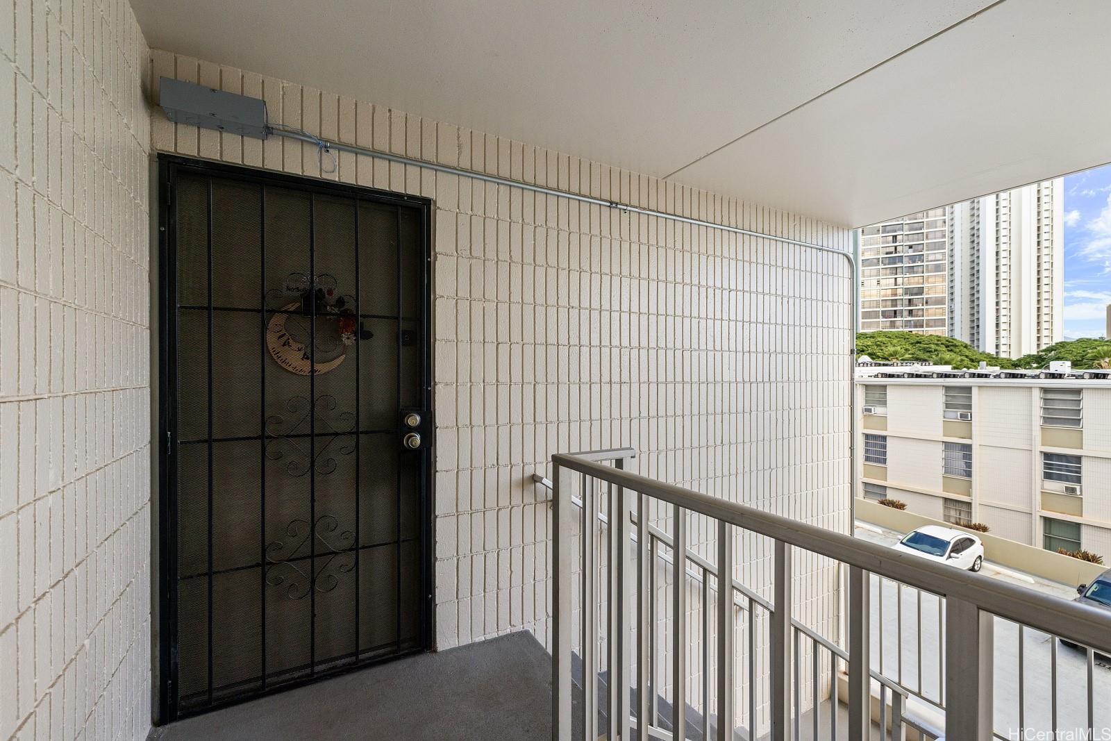 Pearl Ridge Gdns & Twr condo # 5-308, Aiea, Hawaii - photo 10 of 16