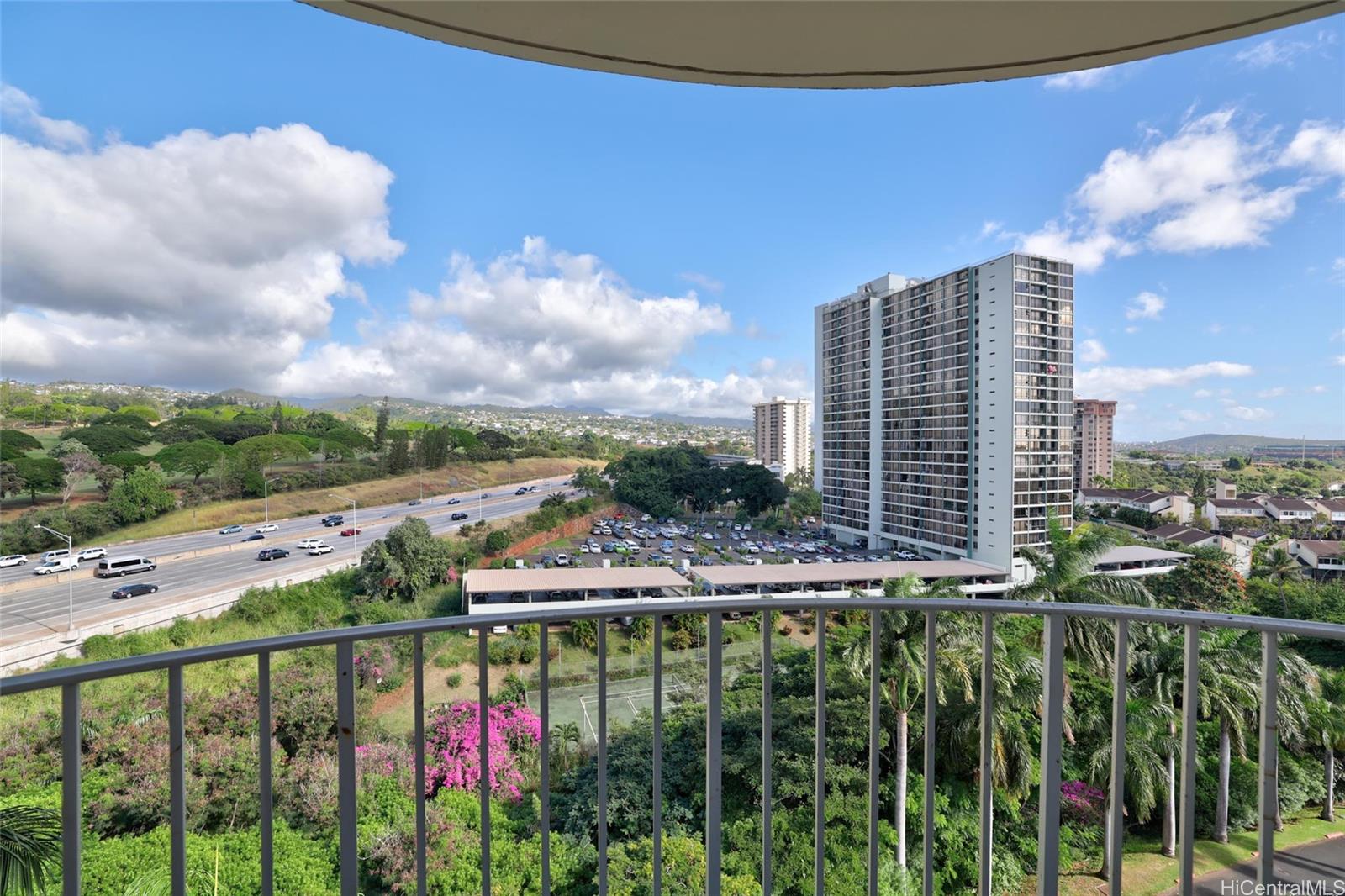 Pearl Ridge Gdns & Twr condo # 1008, Aiea, Hawaii - photo 16 of 25