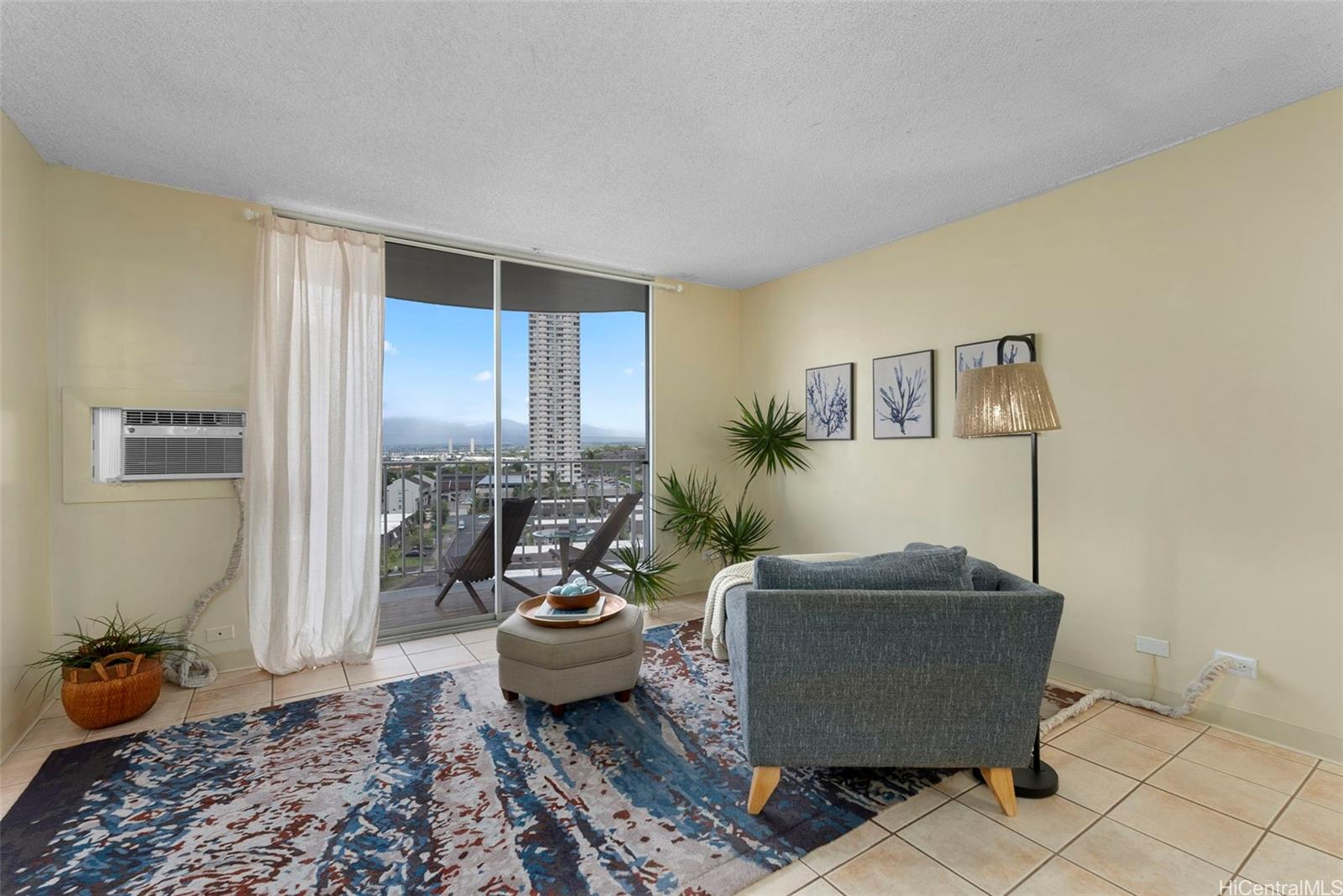 Pearl Ridge Gdns & Twr condo # 1502, Aiea, Hawaii - photo 12 of 20