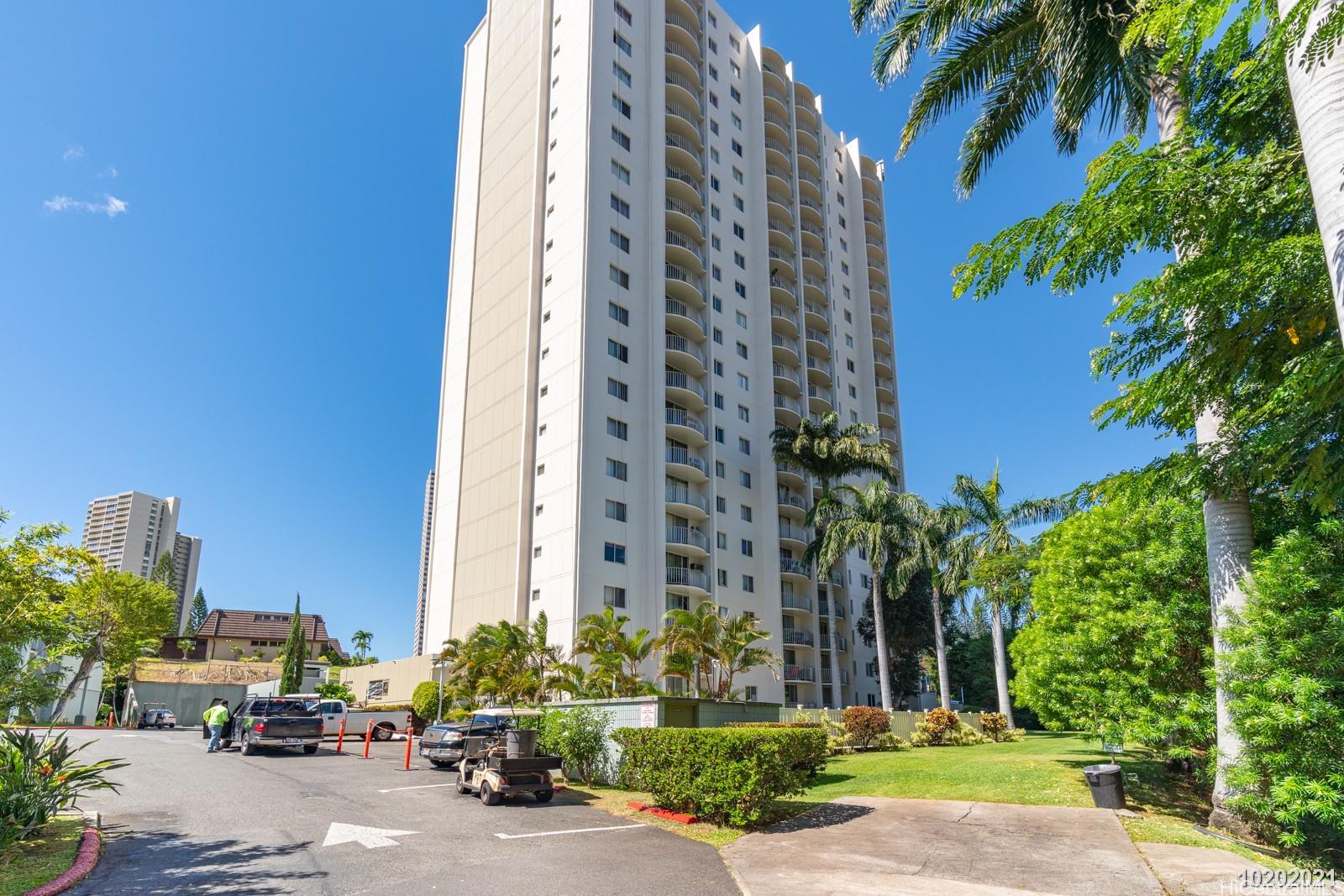 Pearl Ridge Gdns & Twr condo # 1901, Aiea, Hawaii - photo 2 of 22